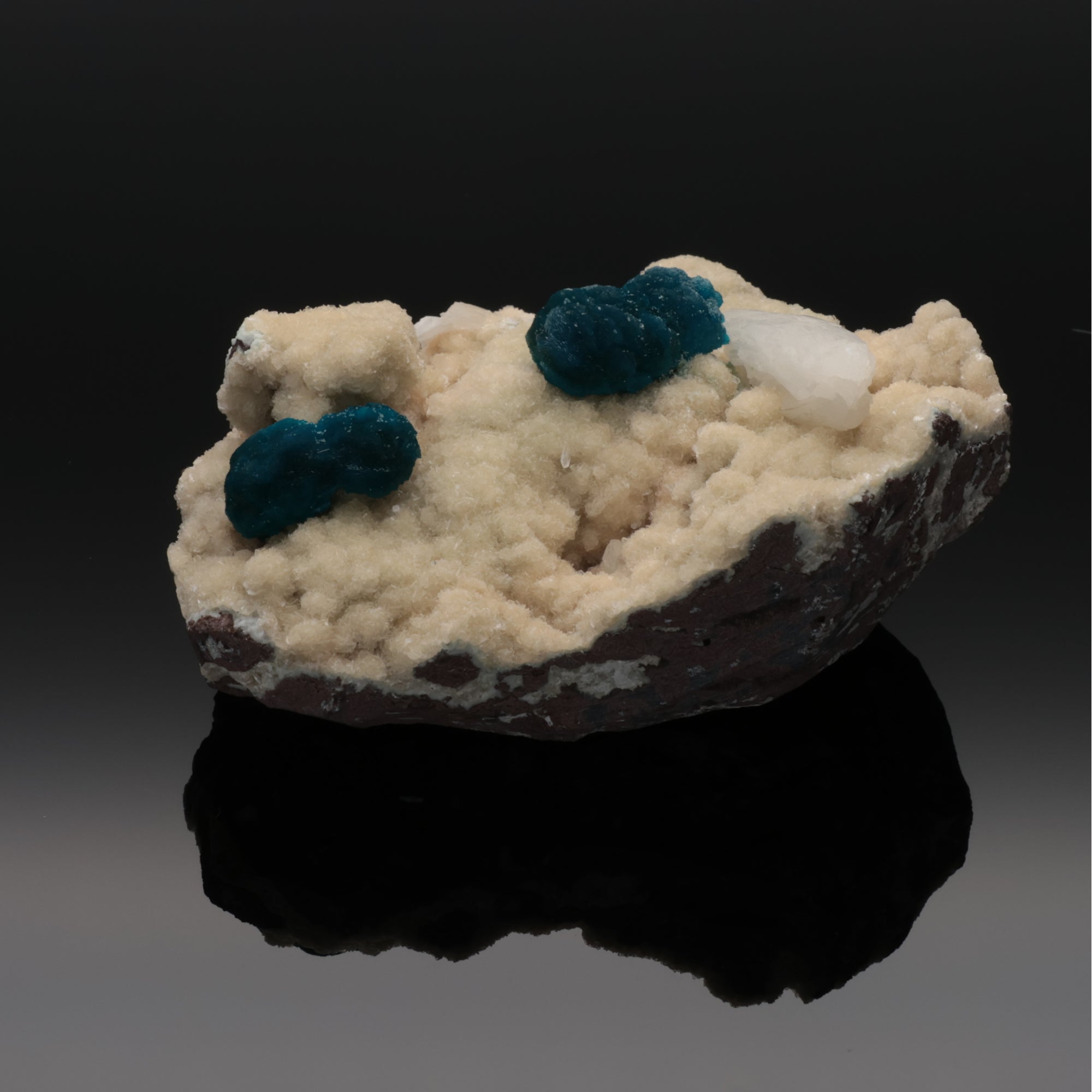 BLUE THRONE | Cavansit aus Maharashtra, Indien | 240 g | Unikat (#1035)