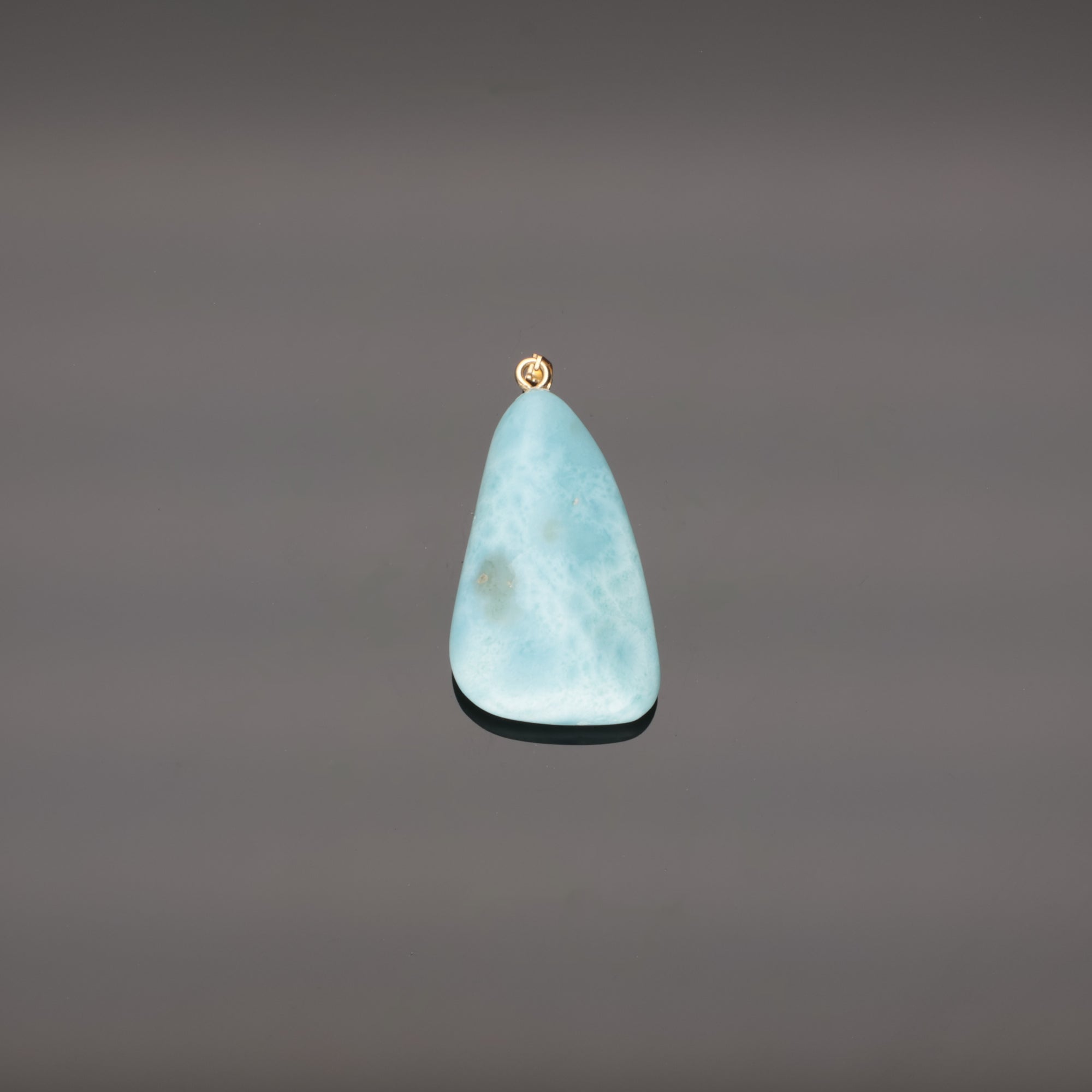 Golden Lagoon – Larimar Anhänger mit vergoldeter Öse – 13,66 g (#1388)