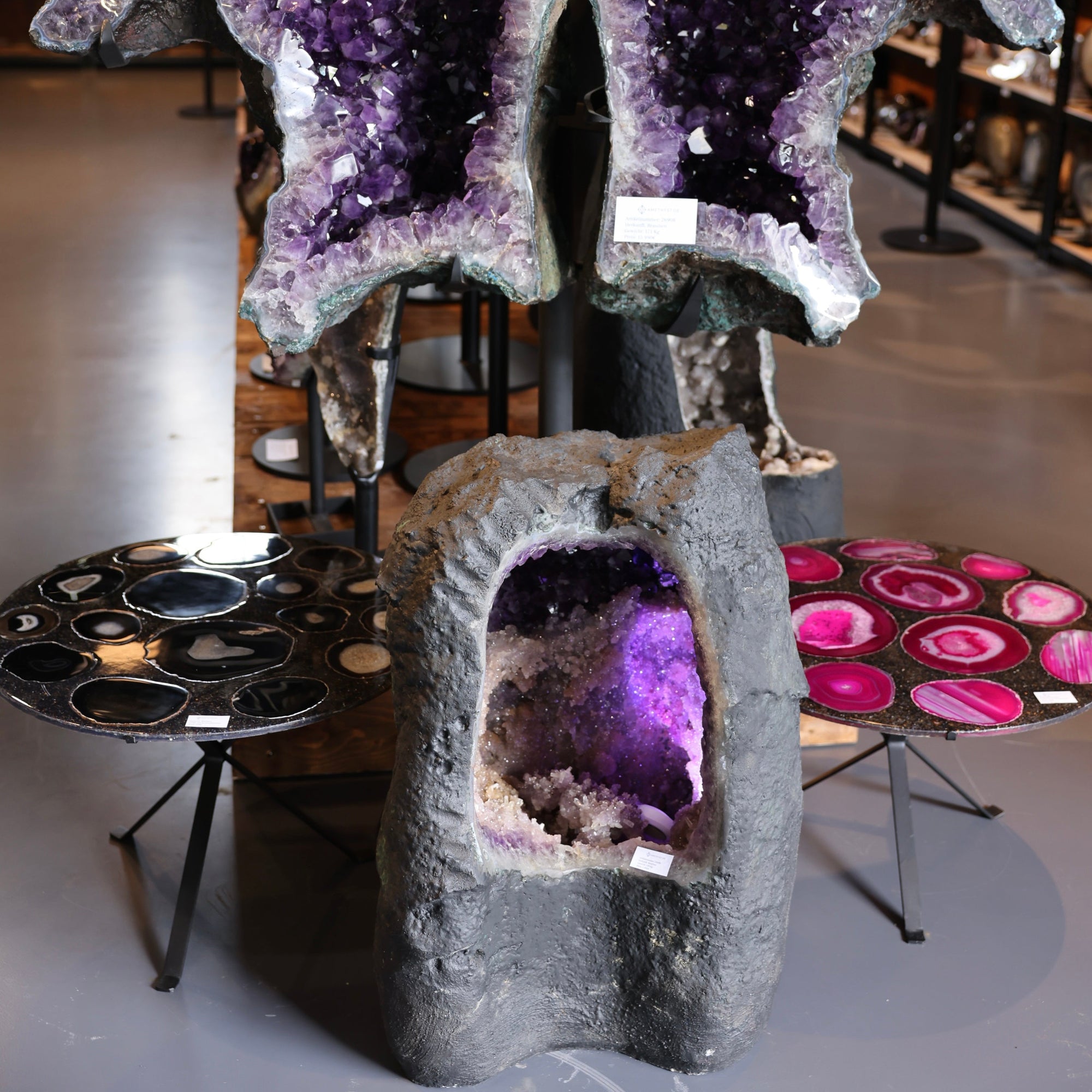Amethyst Geode "Crystal Cave" – 149KG (#049)