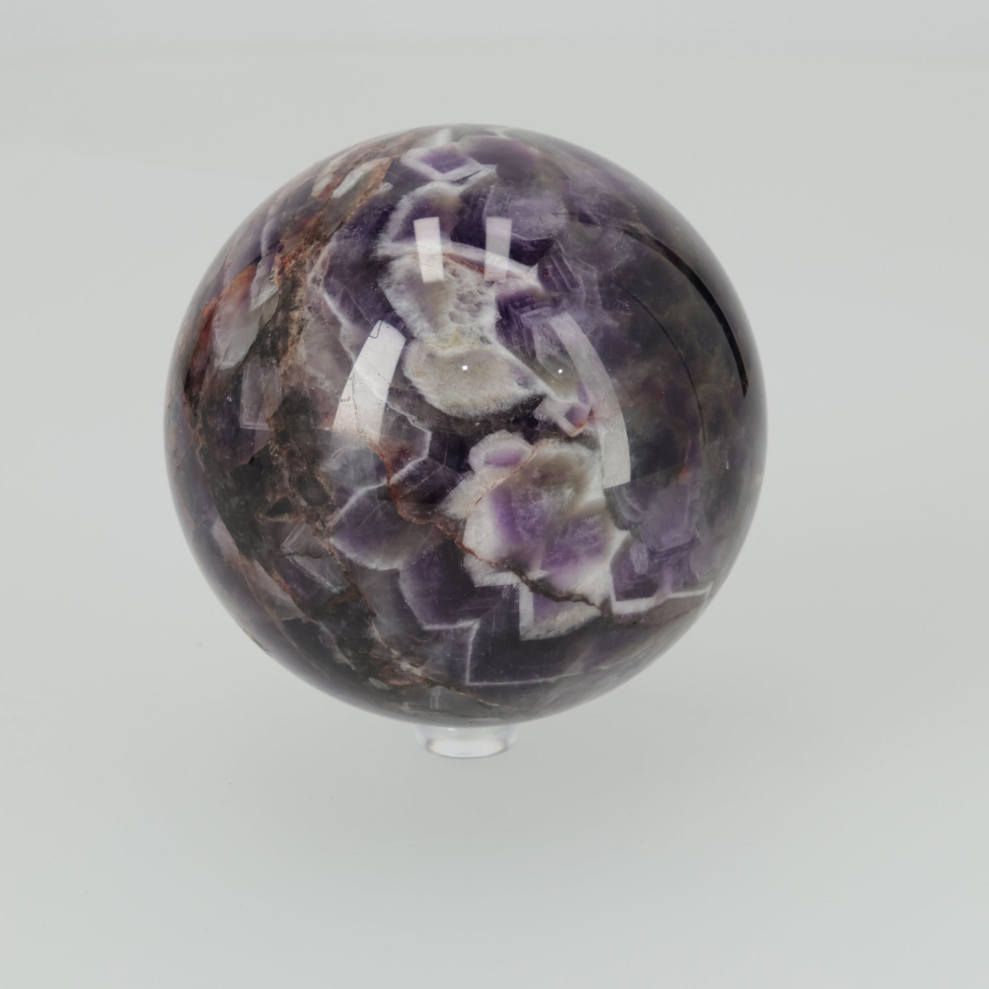 Chevron Amethyst Kugel aus Brasilien – Ausdrucksstarke Bänderung in perfekter Kugelform | 1051g Unikat (#619)