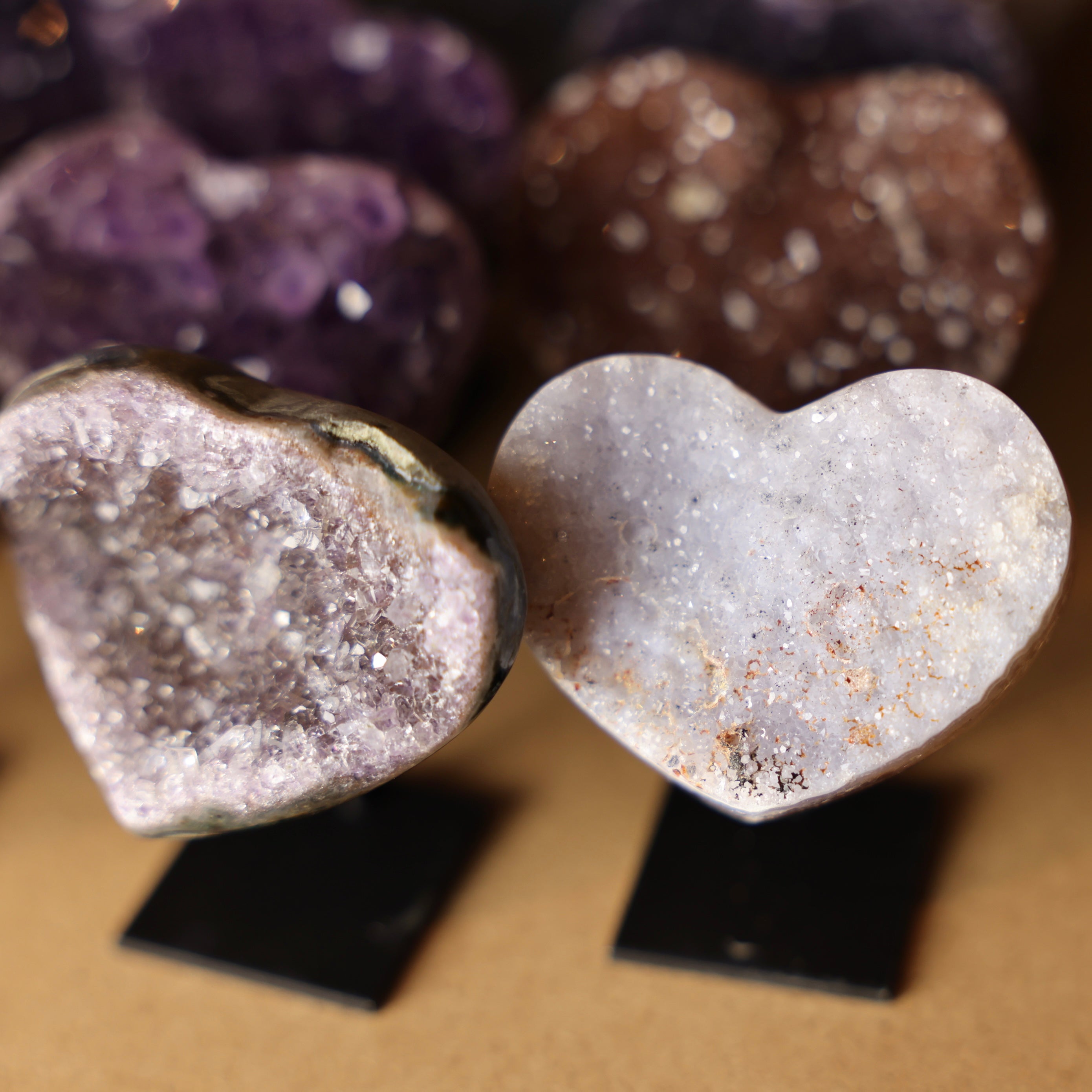 Achat Herzen auf Metallständer