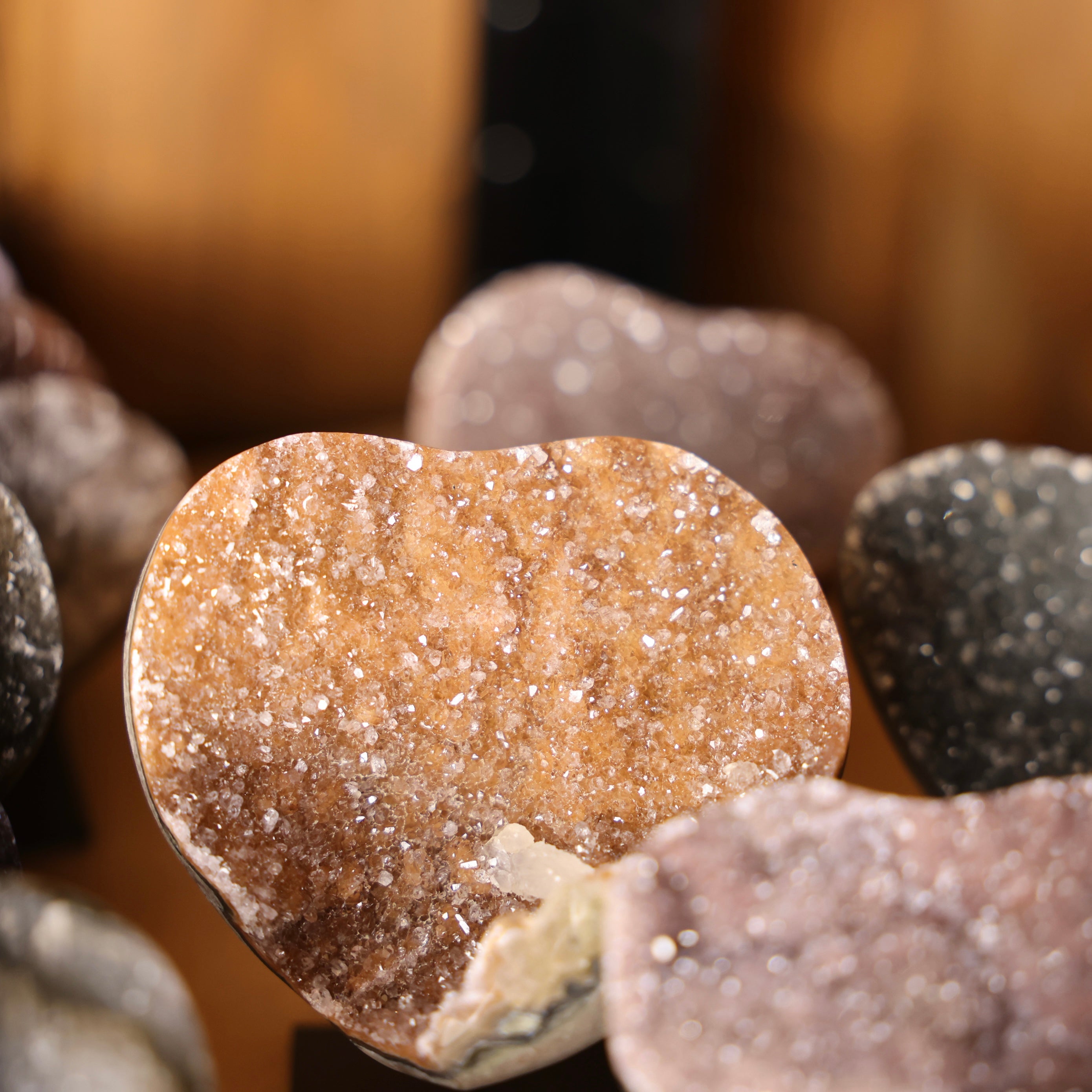 Achat Herzen auf Metallständer