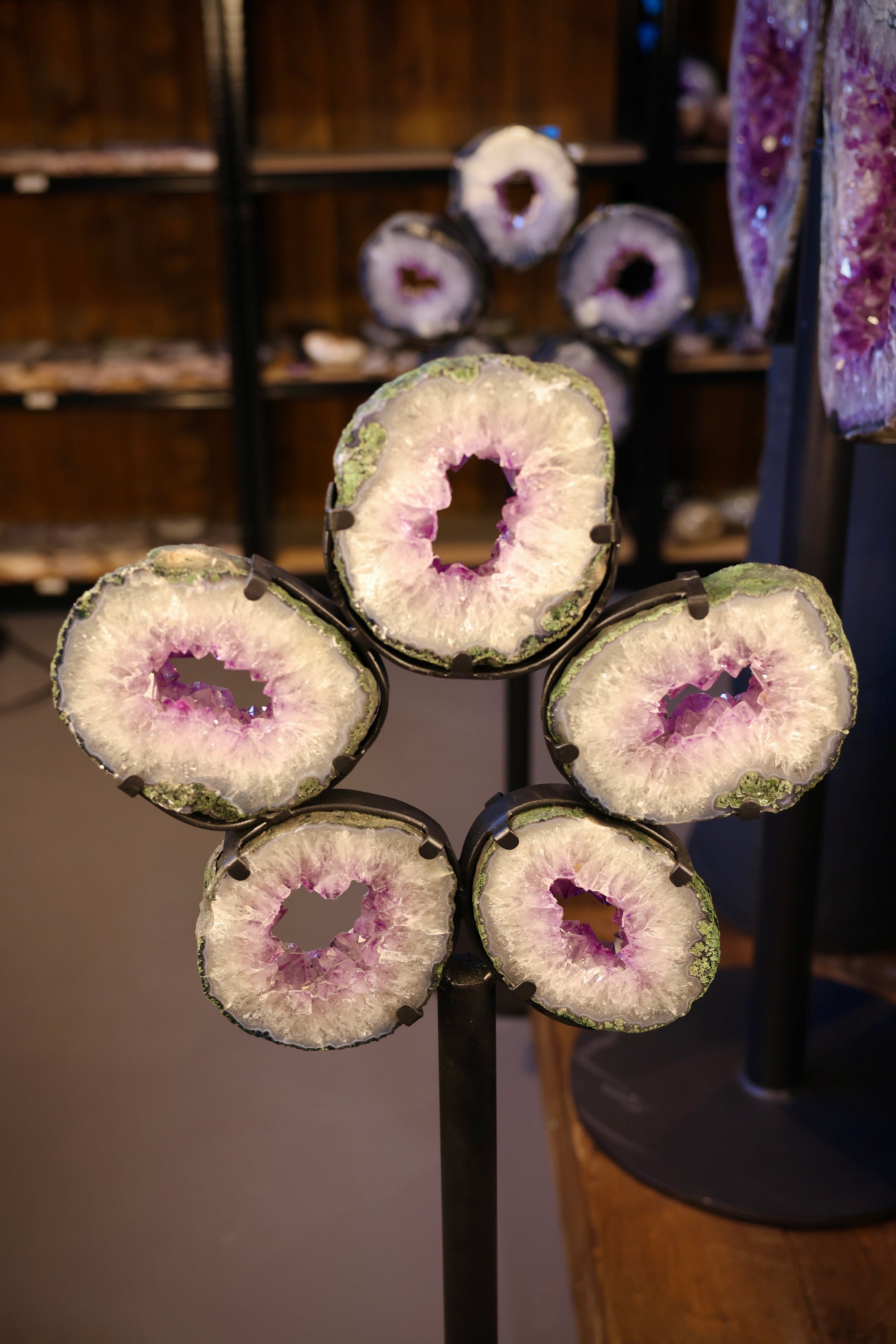 Amethyst-Portal Scheiben „Crystal Flower M“ – 17KG (#040)