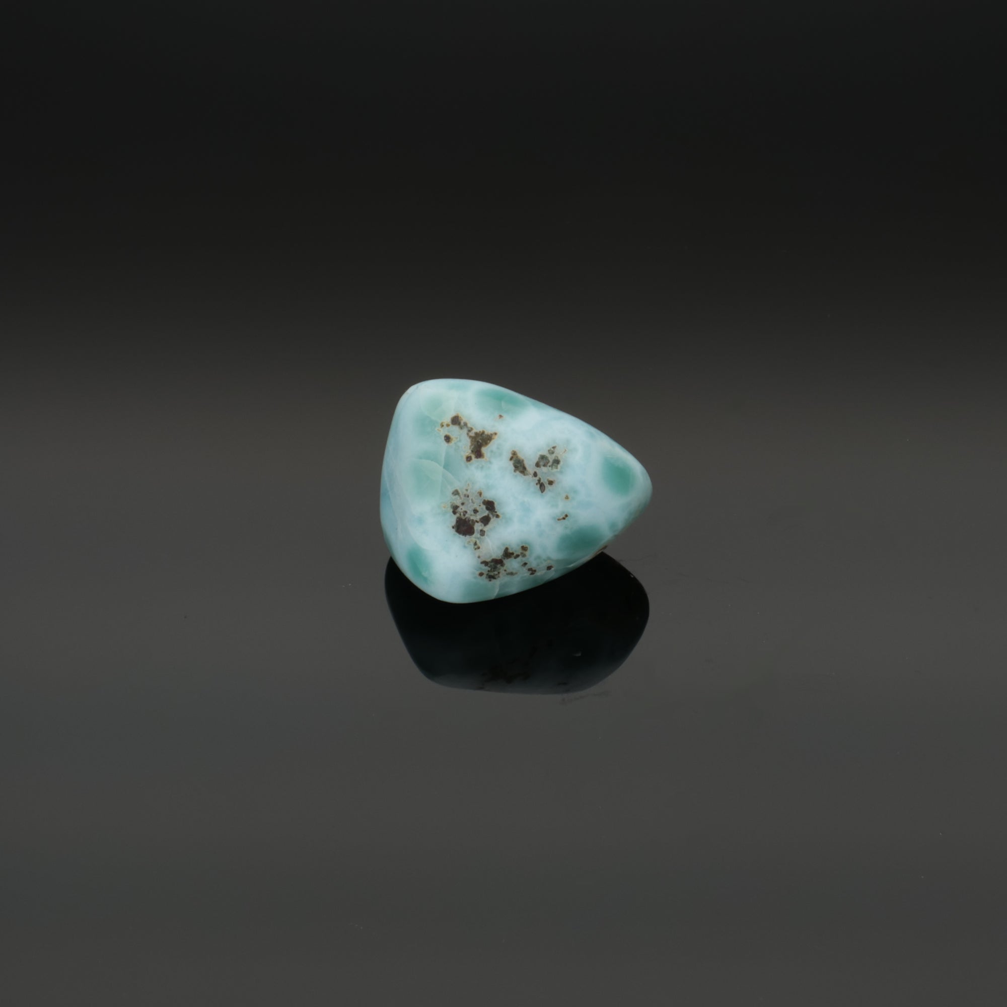 CARIBBEAN BREEZE | Larimar aus der Dominikanischen Republik | 16,12 g | Unikat (#1010)