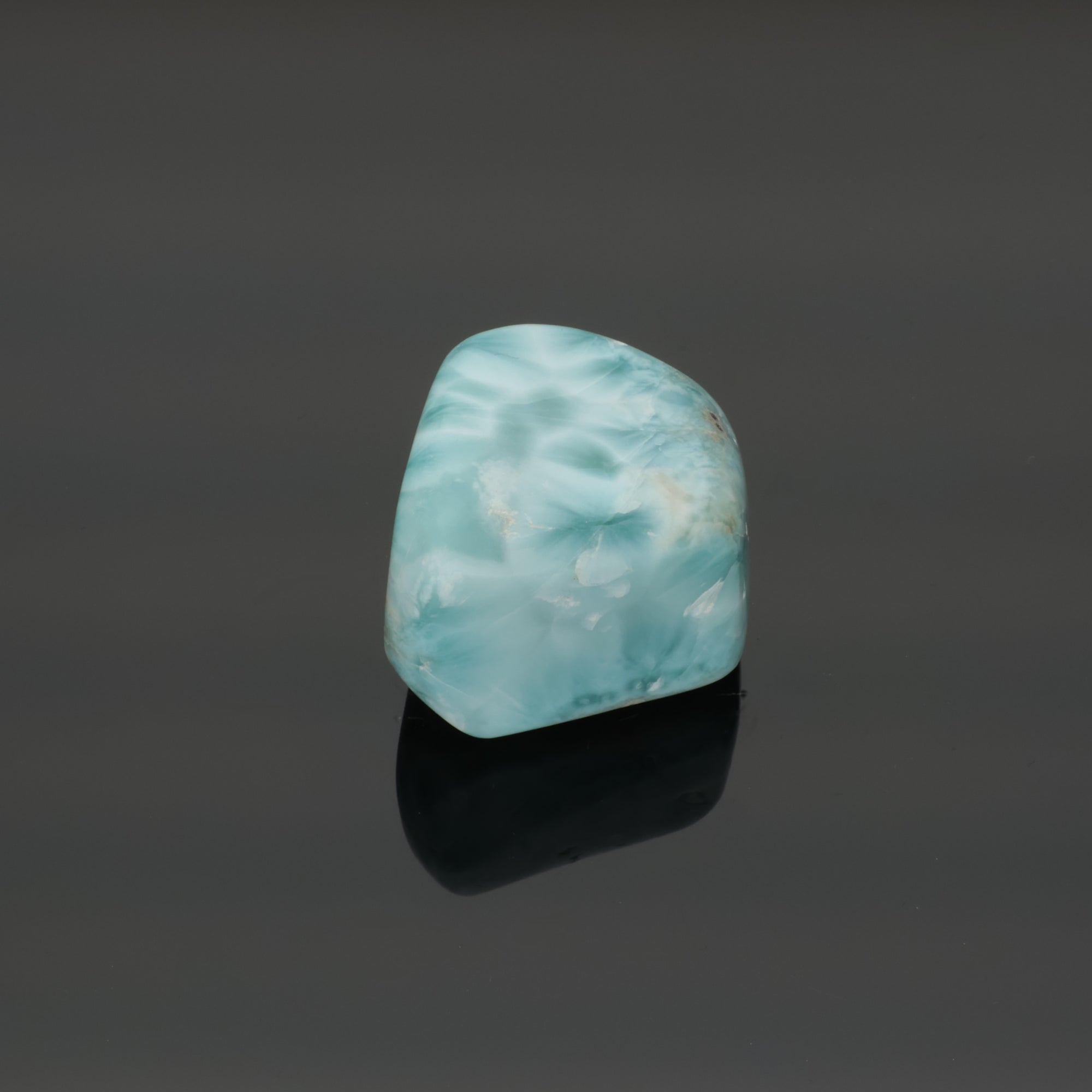 CARIBBEAN TIDE | Larimar aus der Dominikanischen Republik | 56,12 g | Unikat (#1020)