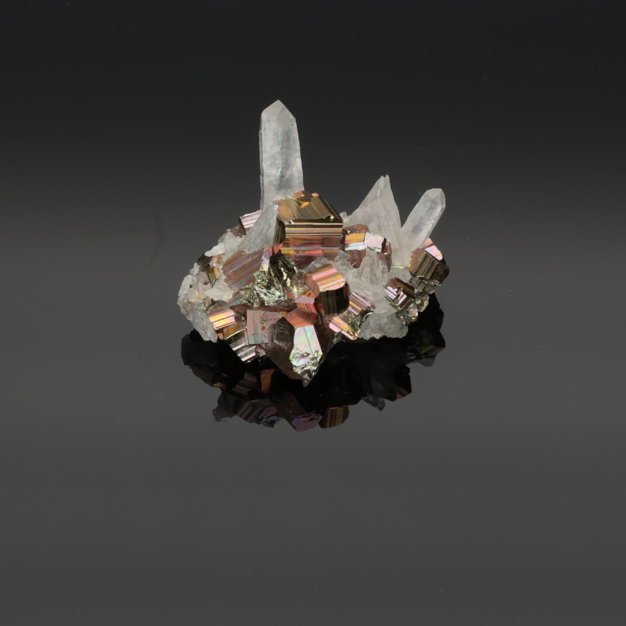 Cosmic Ember – Rainbow Pyrit aus Borneo, Indonesien – 20,62 g – Mineralien-Unikat (#1110)
