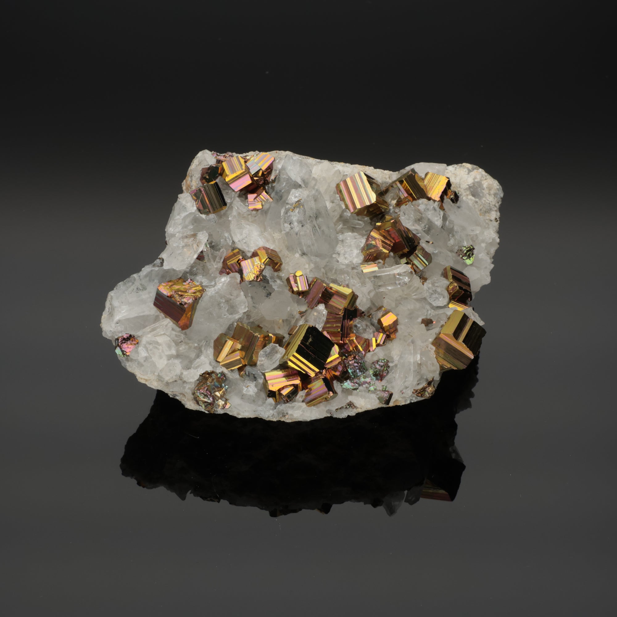 Solar Rift – Rainbow Pyrit aus Borneo, Indonesien – 210 g – Mineralien-Unikat (#1085)