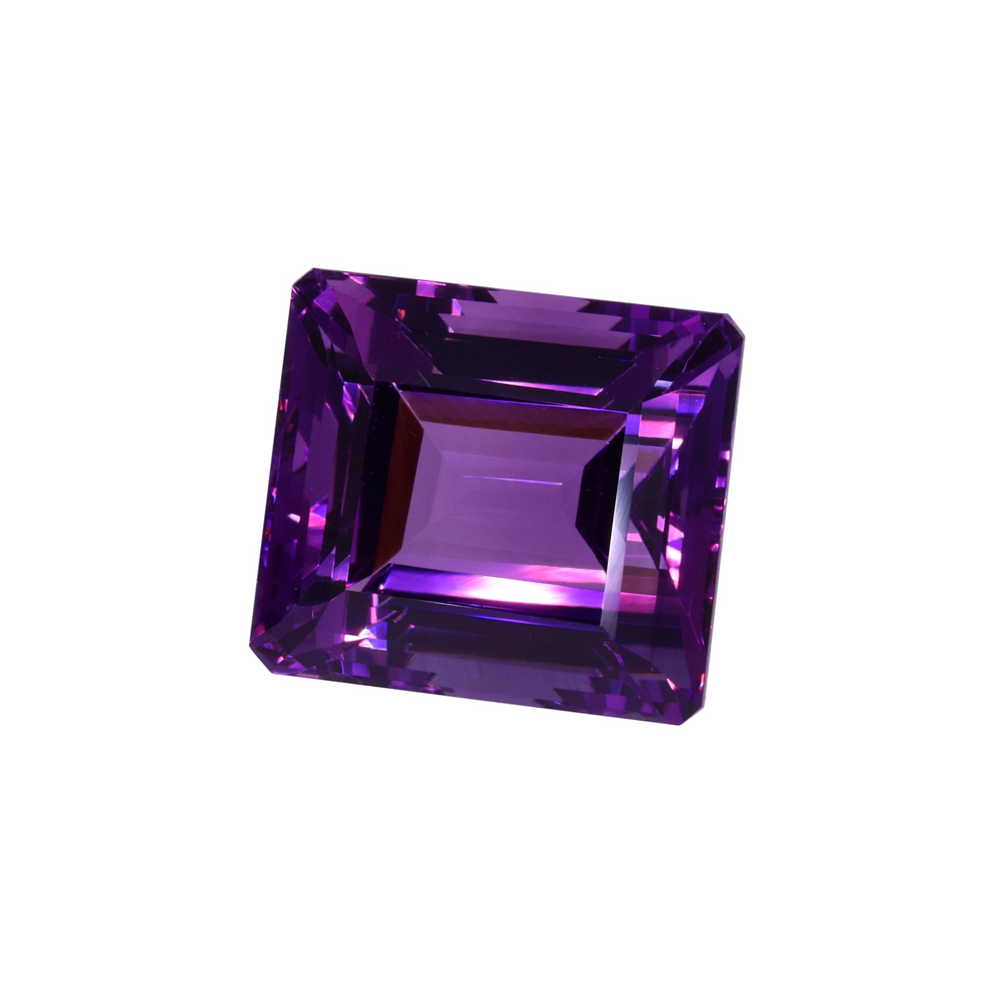 29.65 ct Amethyst - Geometric Facet Cut - Modern Design from Brazil