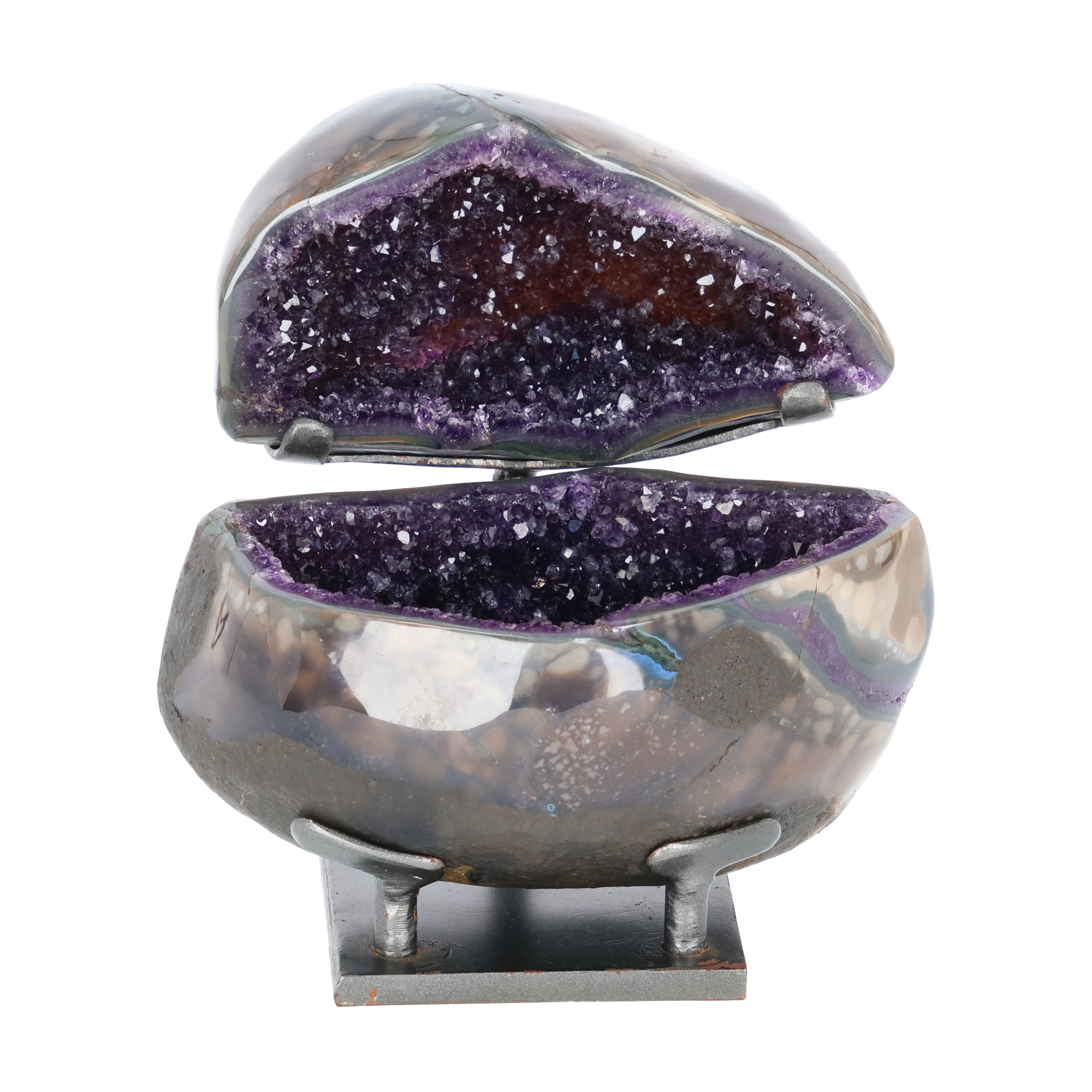 Amethyst Geoden-Juwelenbox aus Uruguay auf Metallstandfuß mit geöffneter Geode und violetter Kristalldruse im Inneren.