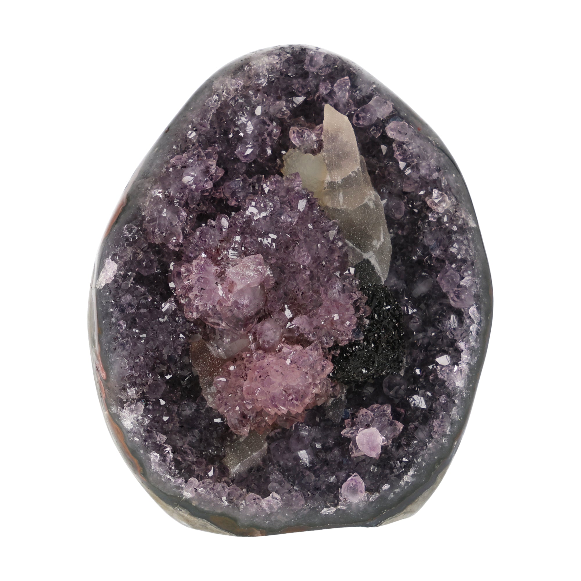 Amethyst mit Calcit aus Uruguay, Amethystkristalle mit hellen Calcitformationen, natürlich gewachsenes Mineralunikat.