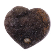 Kleines Amethyst Rainbow Herz mit natürlicher Druzy-Kristalloberfläche und Farbspiel aus Violett, Purpur und warmen Naturtönen.