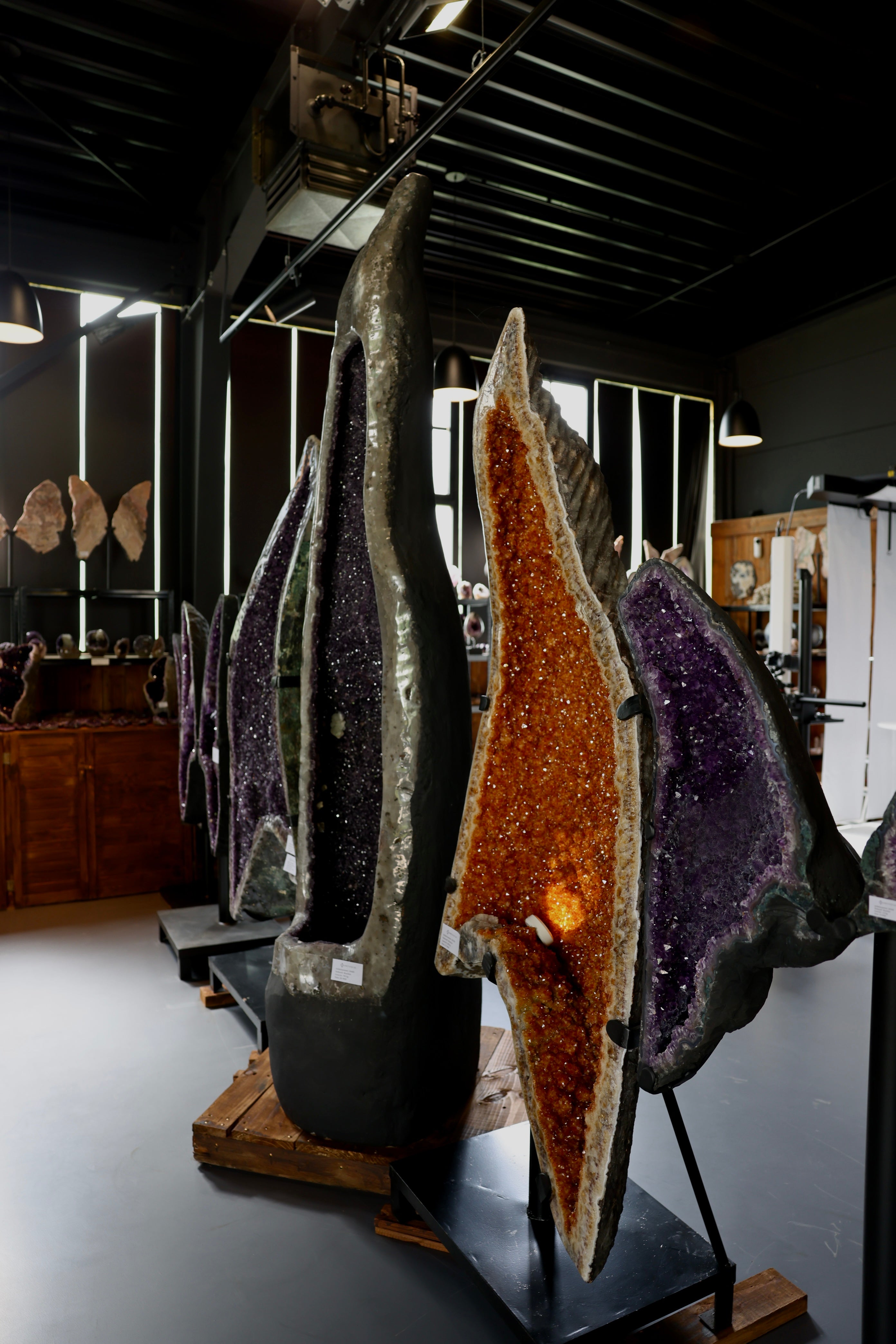 Amethyst-Kathedrale „Midnight Cathedral“ - 780 Kg (#147)