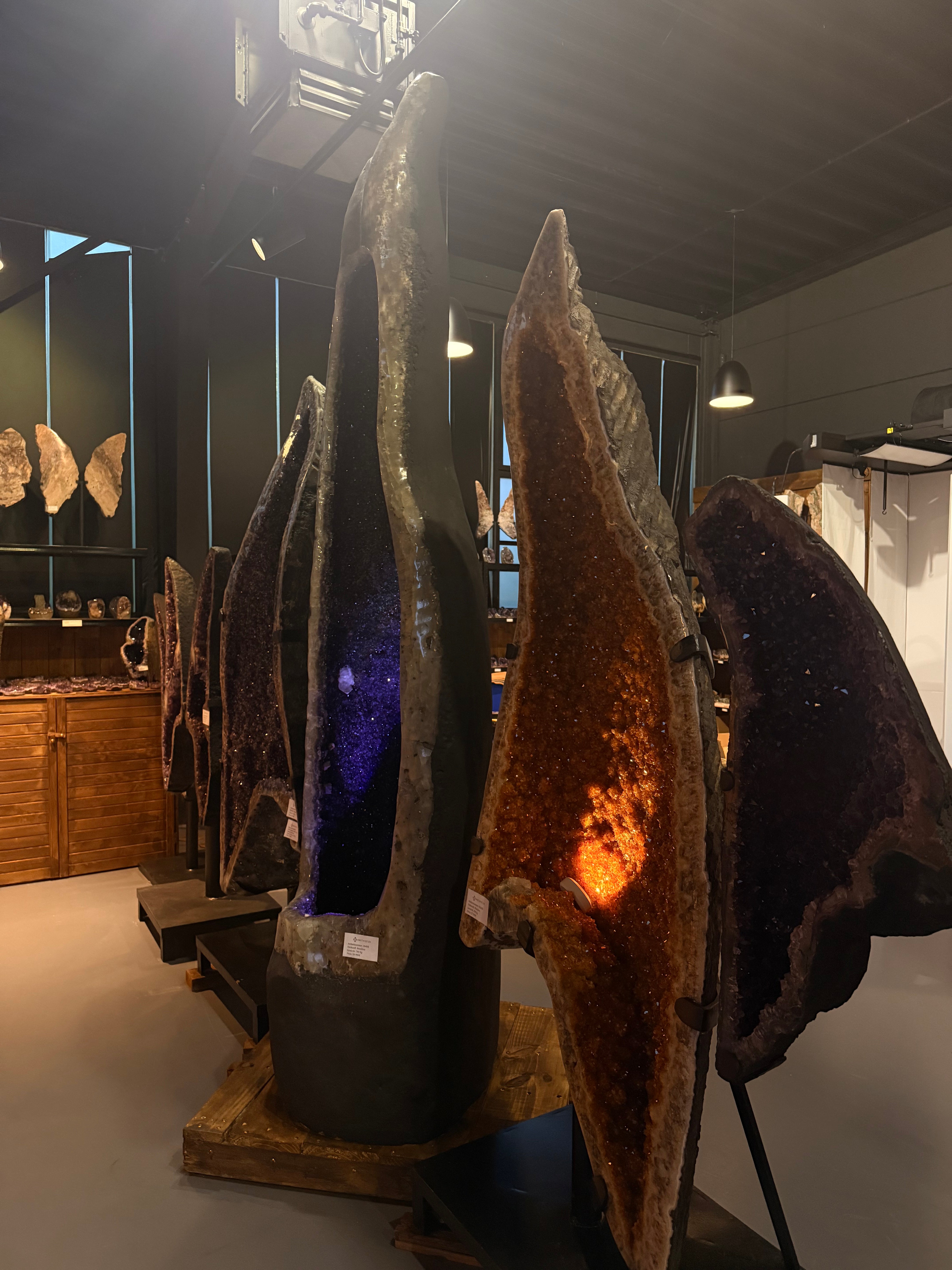 Amethyst-Kathedrale „Midnight Cathedral“ - 780 Kg (#147)