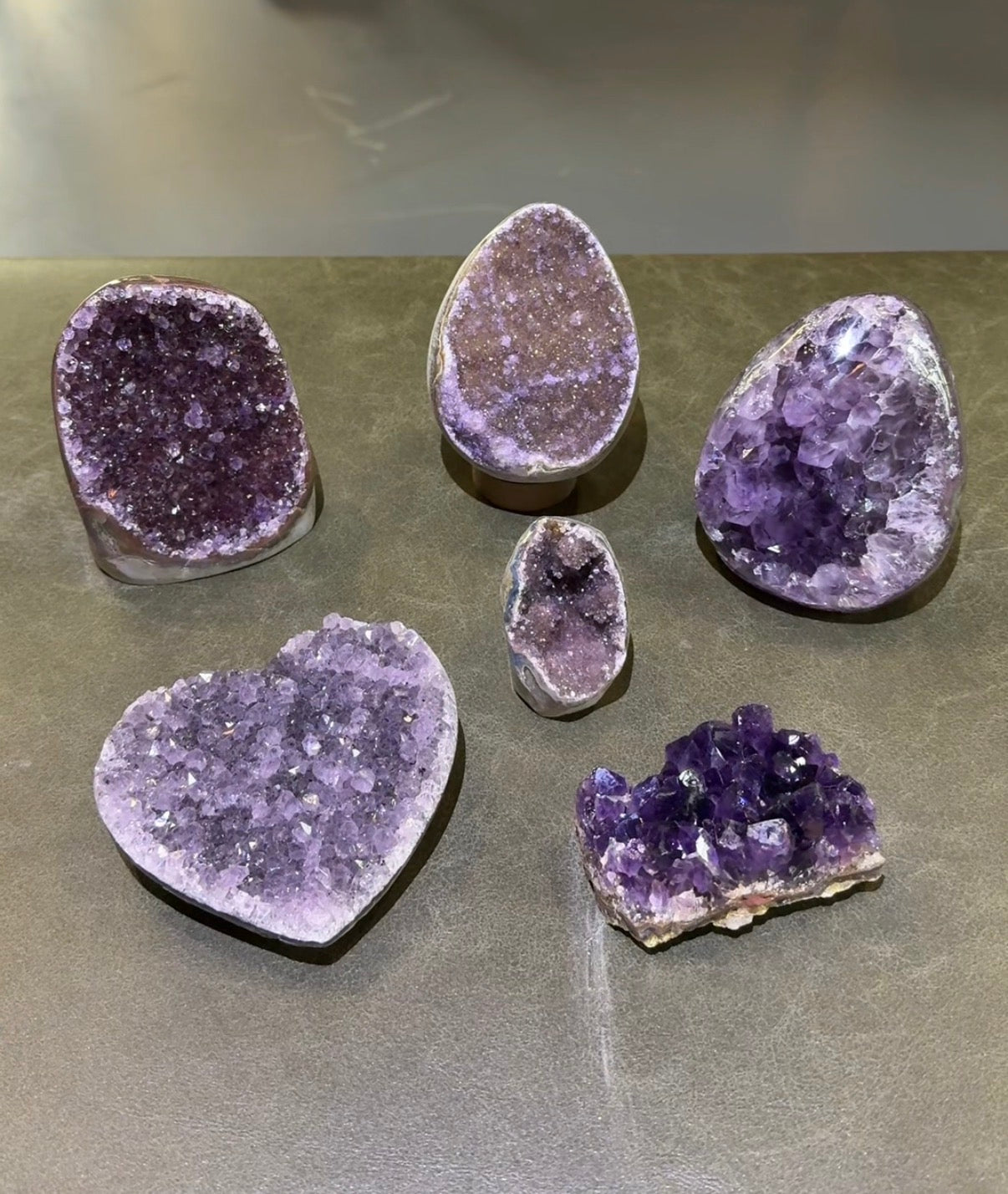 111€ Amethyst Mystery Box - 150€ Wert