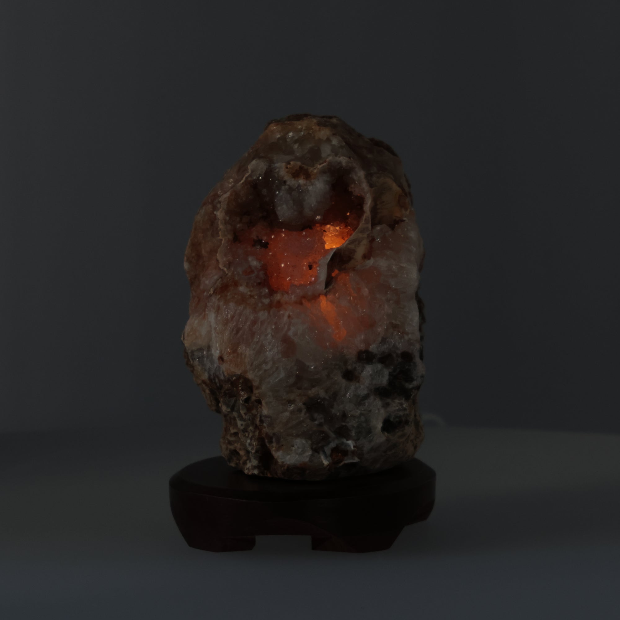 Achat Lampe mit natürlicher Kristallhöhle 2,974 KG (#674)