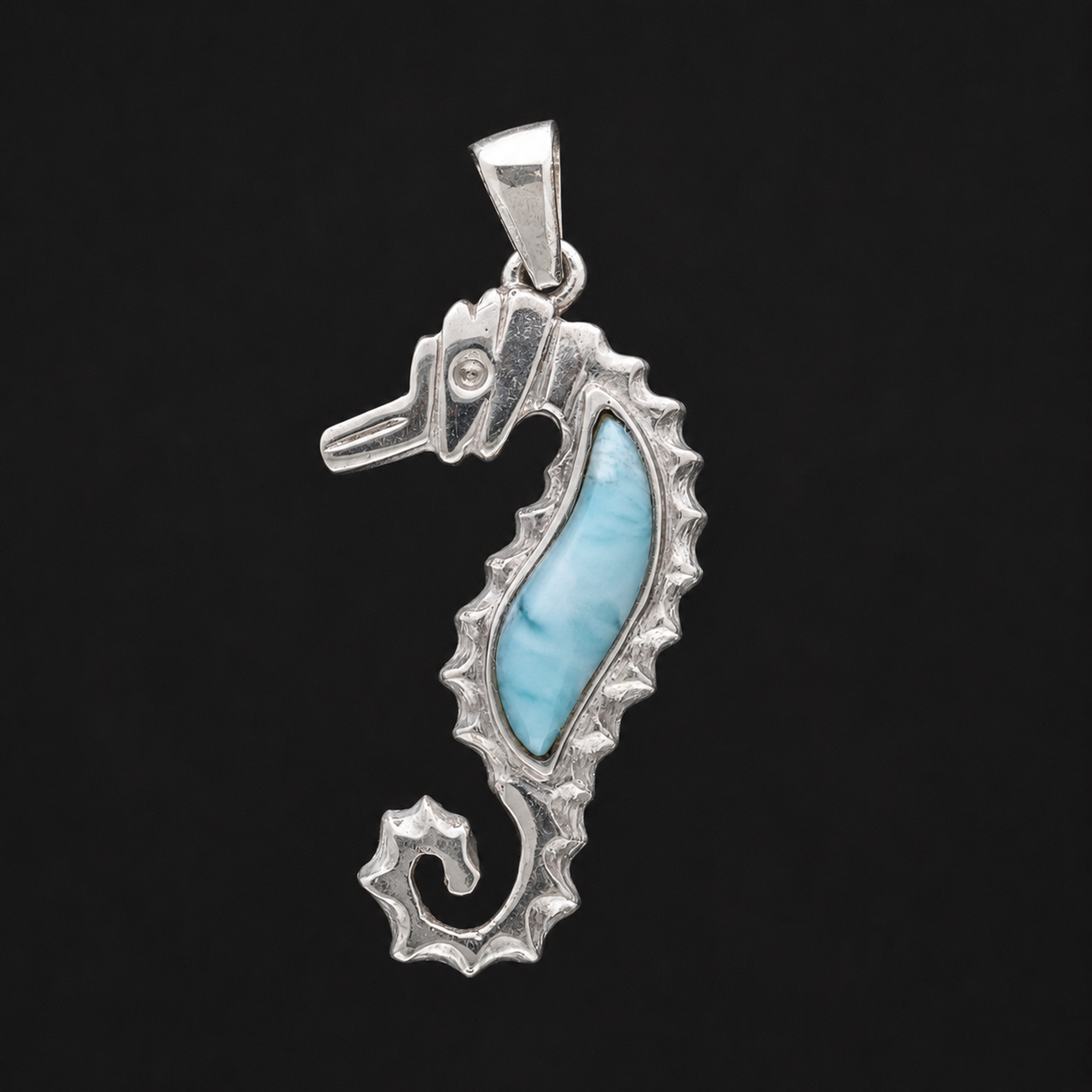 Handgefertigter Larimar Seepferdchen Anhänger aus 925 Sterling Silber | Unikat aus der Dominikanischen Republik (#732)