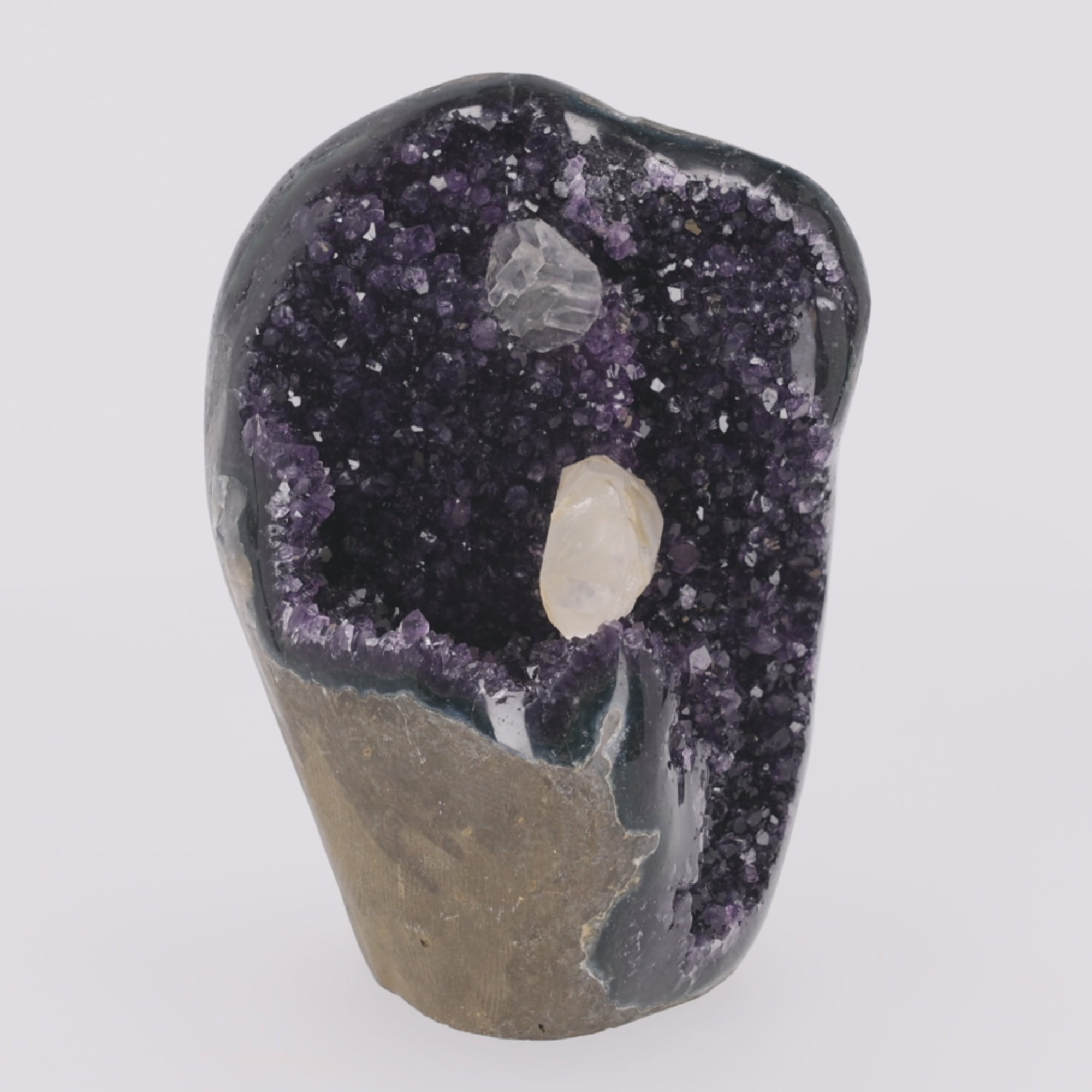 Video laden: Midnight Citrine ✦ Amethyst mit Calcit &amp; Drusy aus Uruguay | 4.326 g (#789)