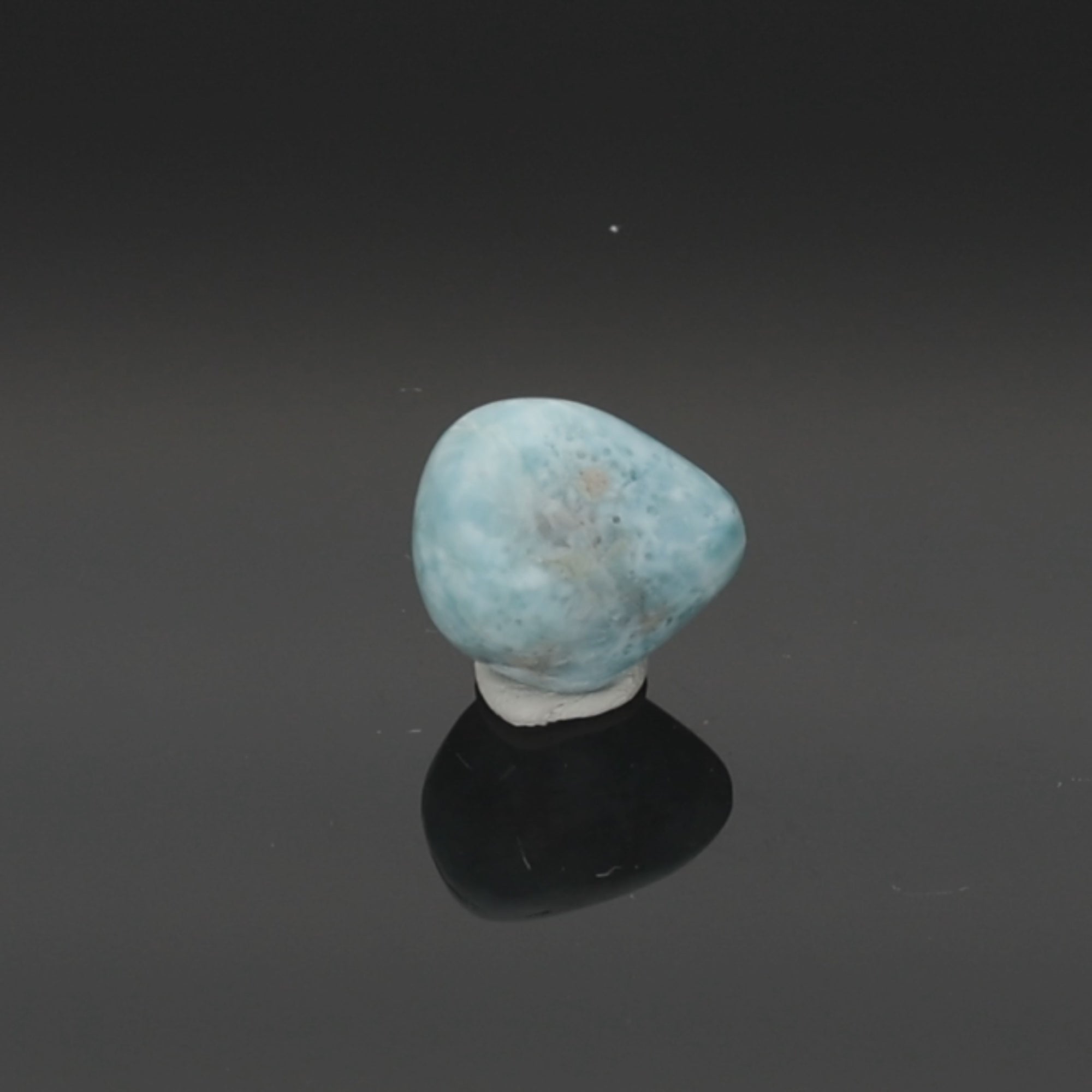 Video laden: CARIBBEAN BLUE | Larimar aus der Dominikanischen Republik | Naturstein (#1098)