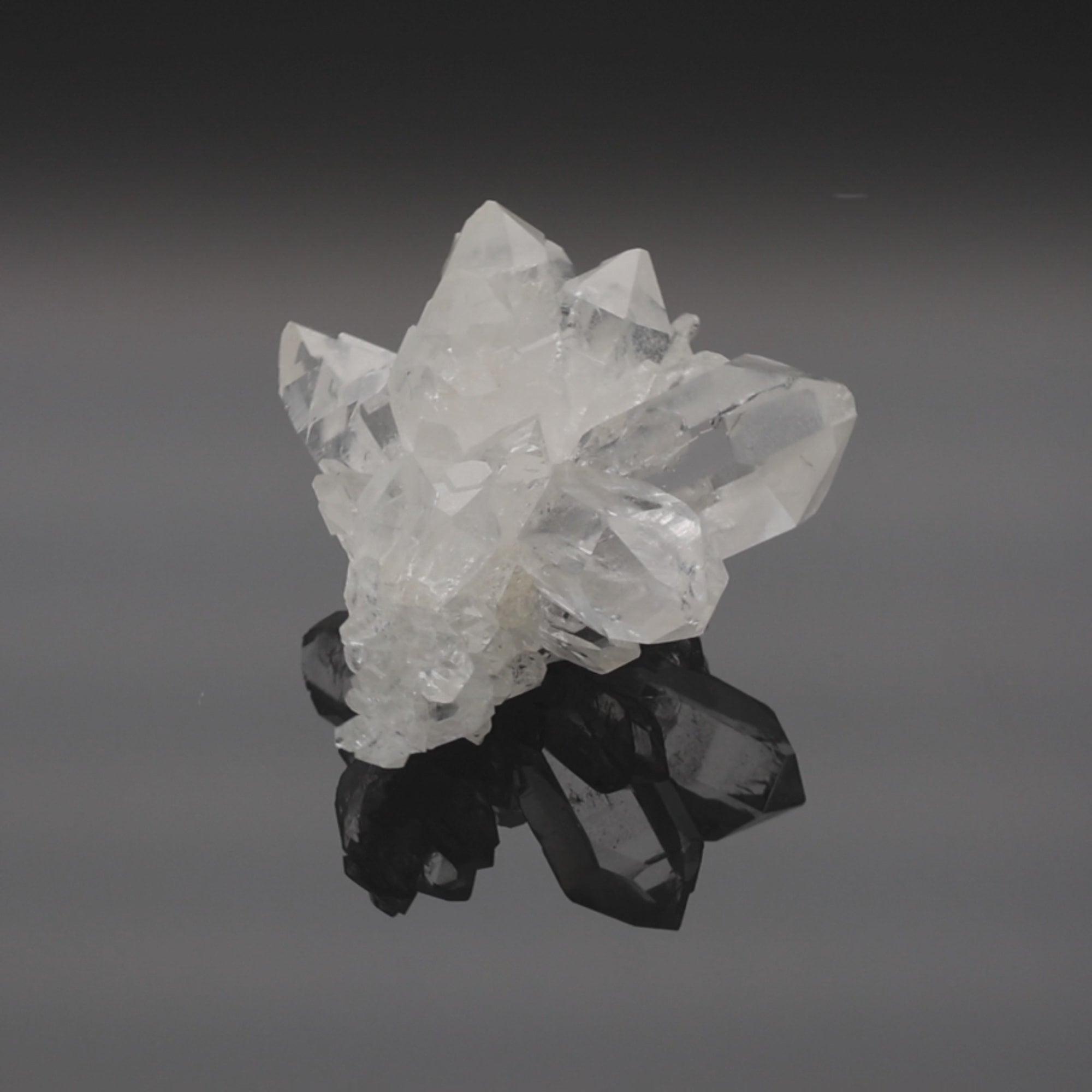 Video laden: ICE CROWN | Himalaya Quarz | 113 g | Unikat (#1088)