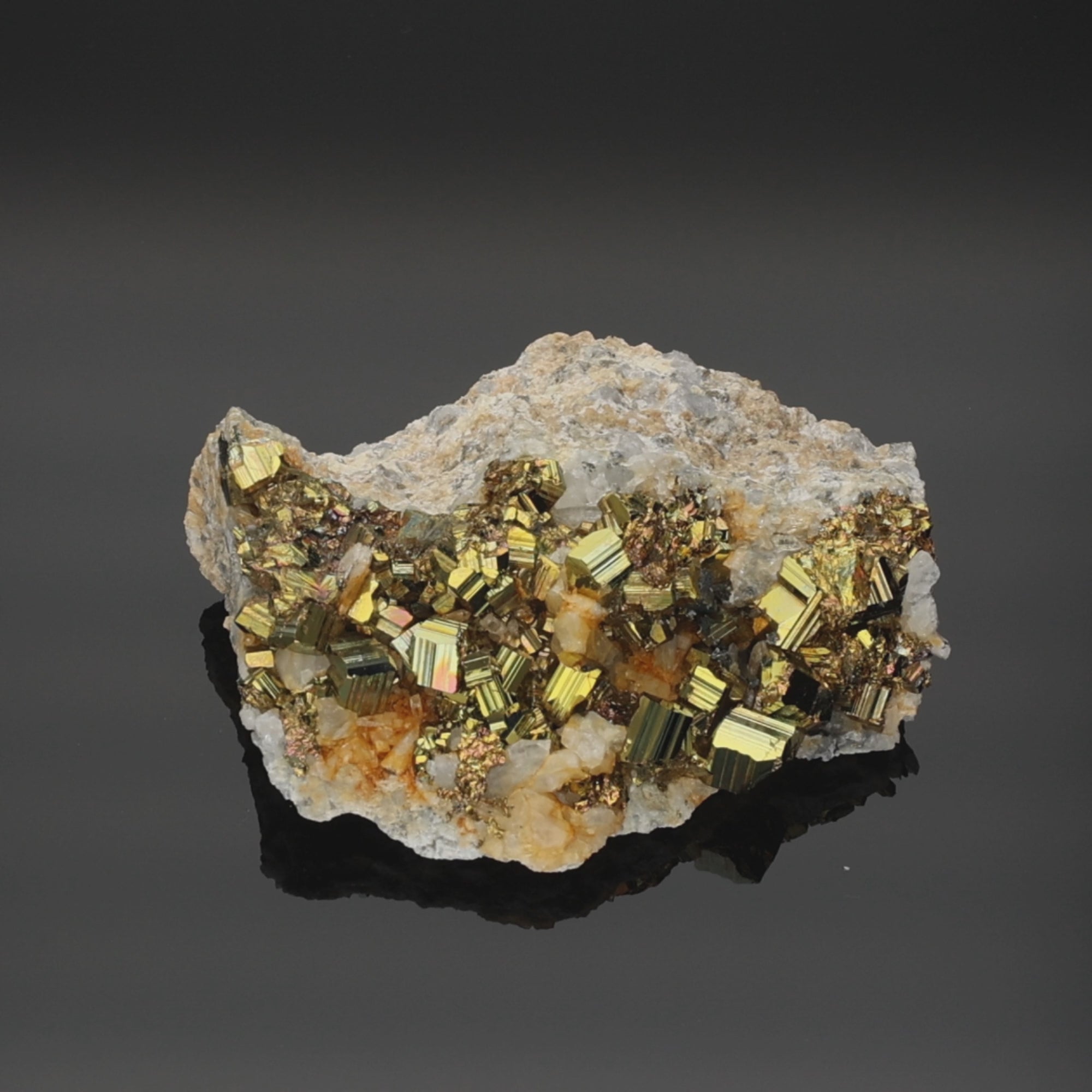 Video laden: Crystal Titan – Rainbow Pyrit aus Borneo, Indonesien – 253 g – Mineralien-Unikat (#1079)
