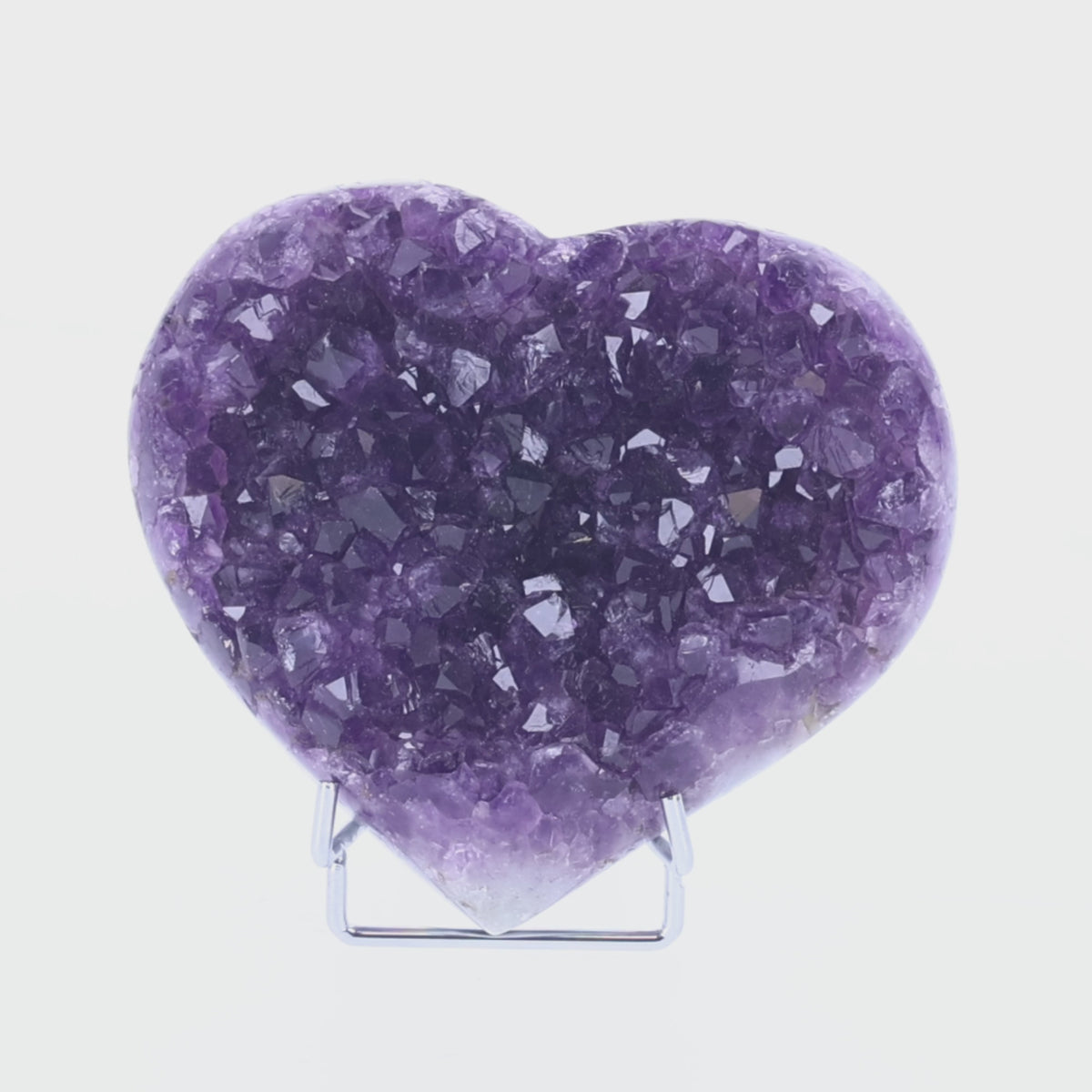 Load video: Amethyst Herz aus Uruguay mit natürlicher Kristallstruktur  (#1499)