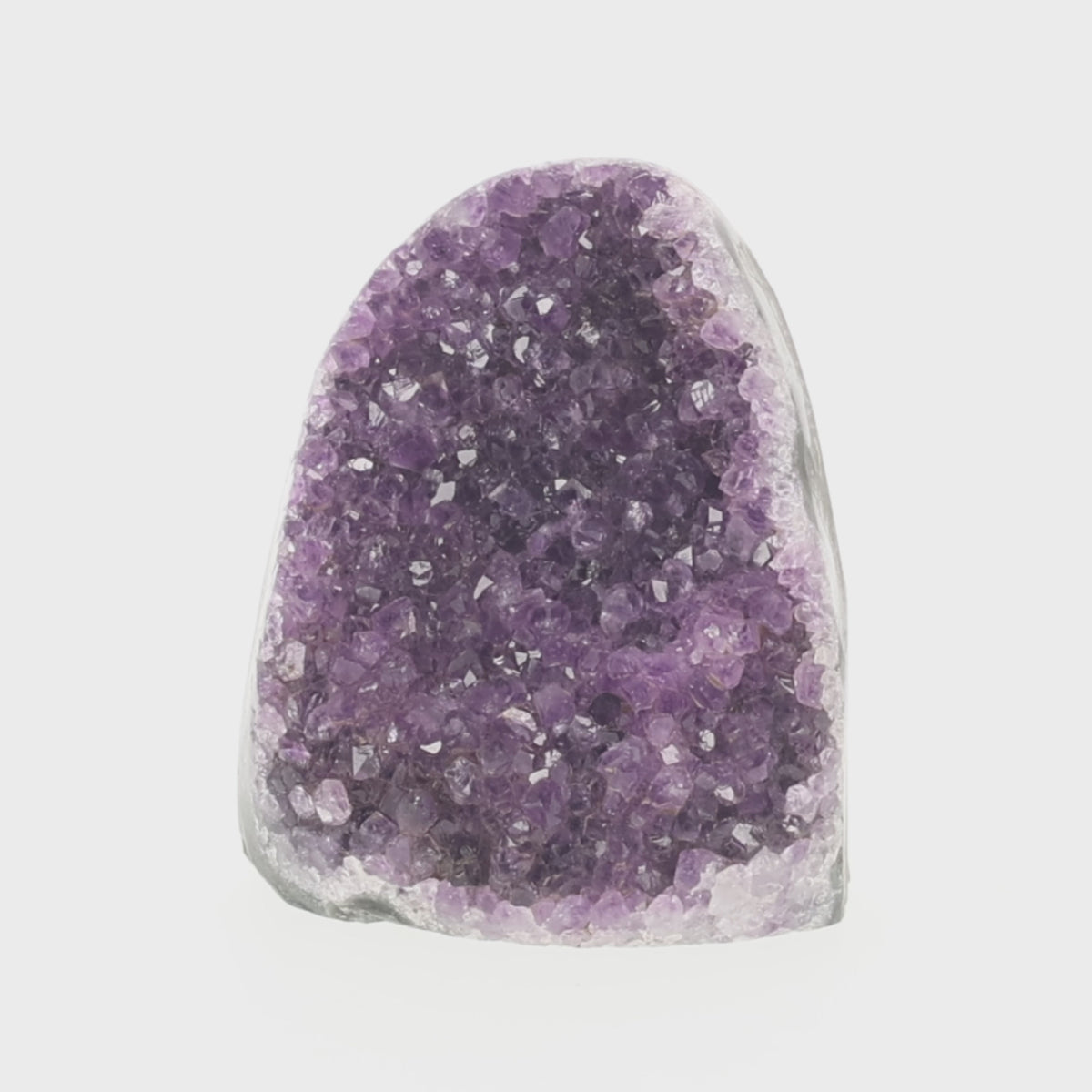Load video: Amethyst Cut Base mit  - AA Quality - 1068 g  (#1534)