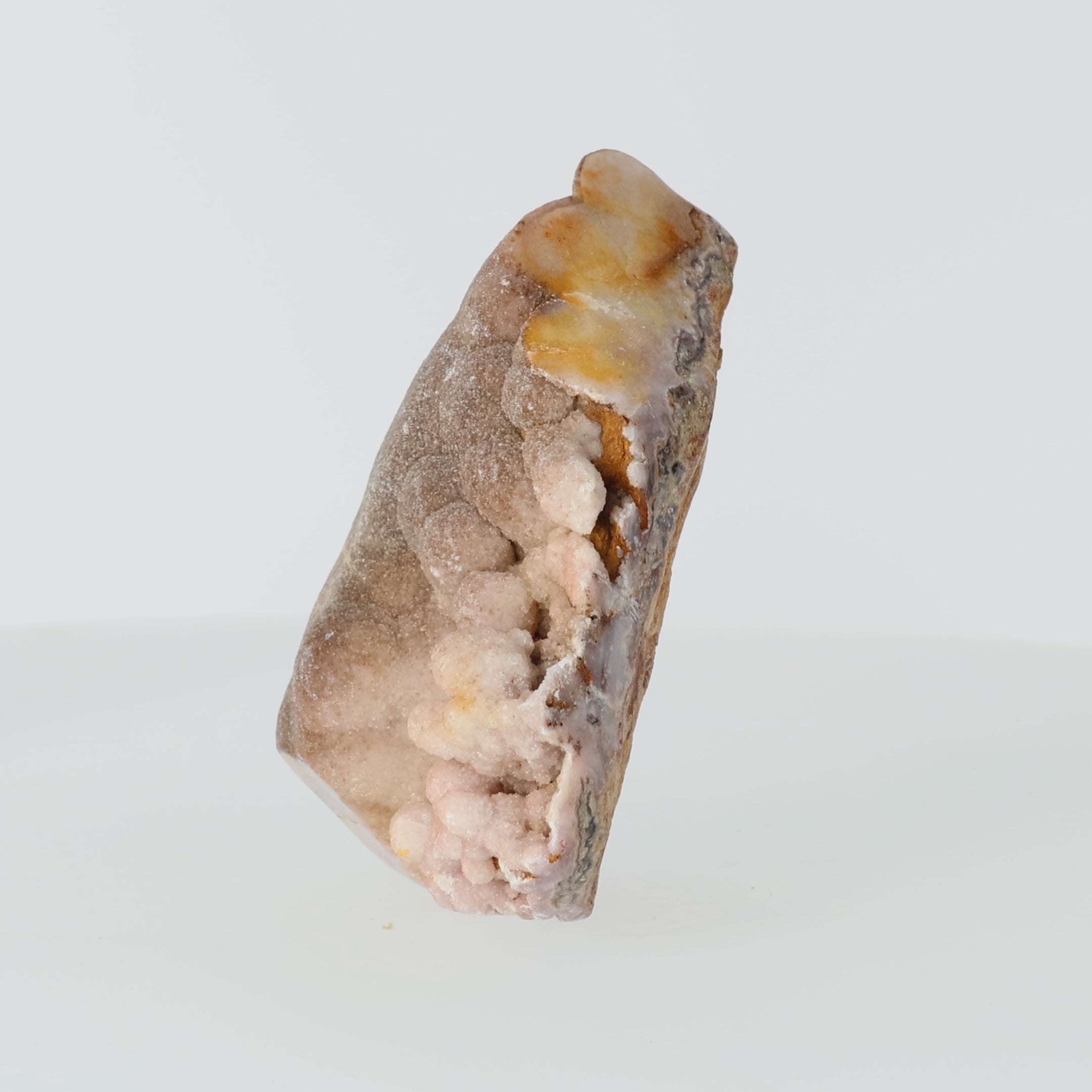 Load video: Roséa – Achat-Geode mit Chalcedon-Kristallen (#390)