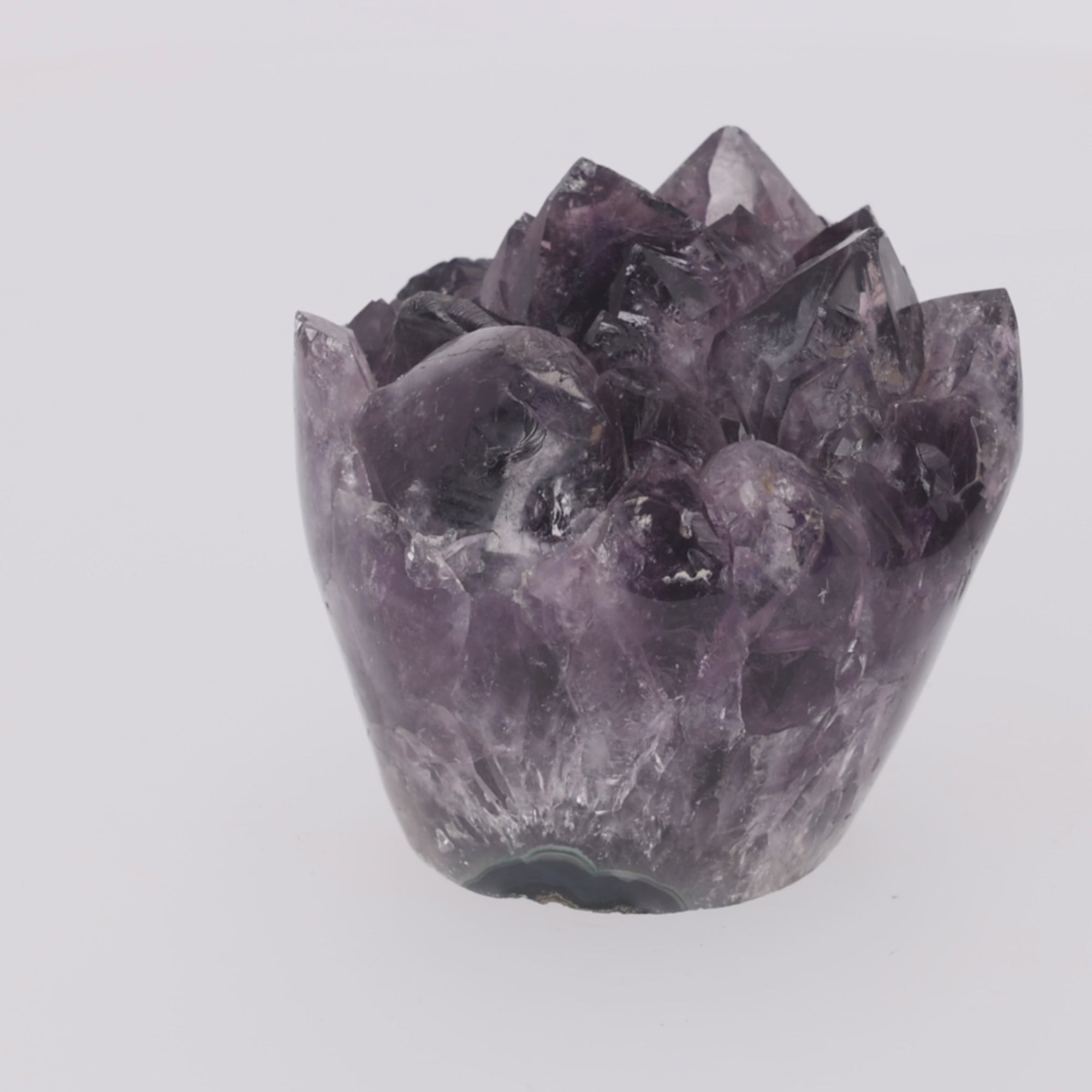 Load video: Royal Amethyst ✦ Amethyst Cup Cake | 1.311 g (#915)