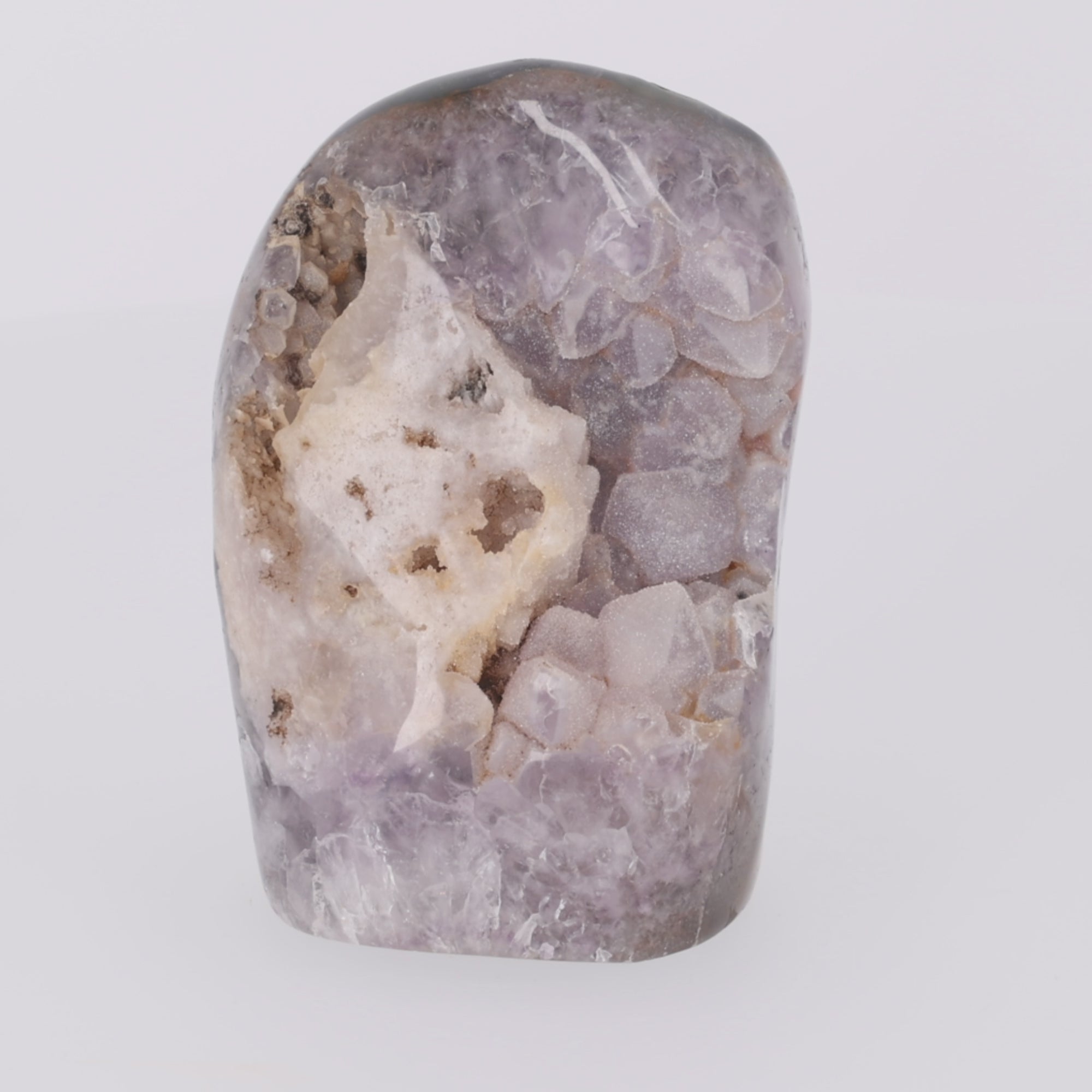 Video laden: Lavender Veil ✦ Amethyst-Druse mit Drusy aus Uruguay | ca. 1.957 g  (#842)