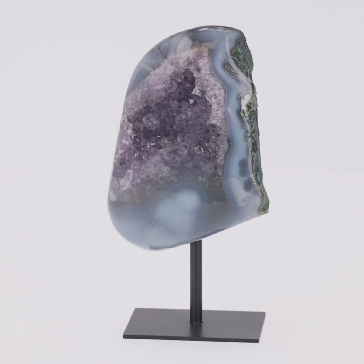 Video laden: Achat mit Amethyst Druse auf Metallständer (#1523)