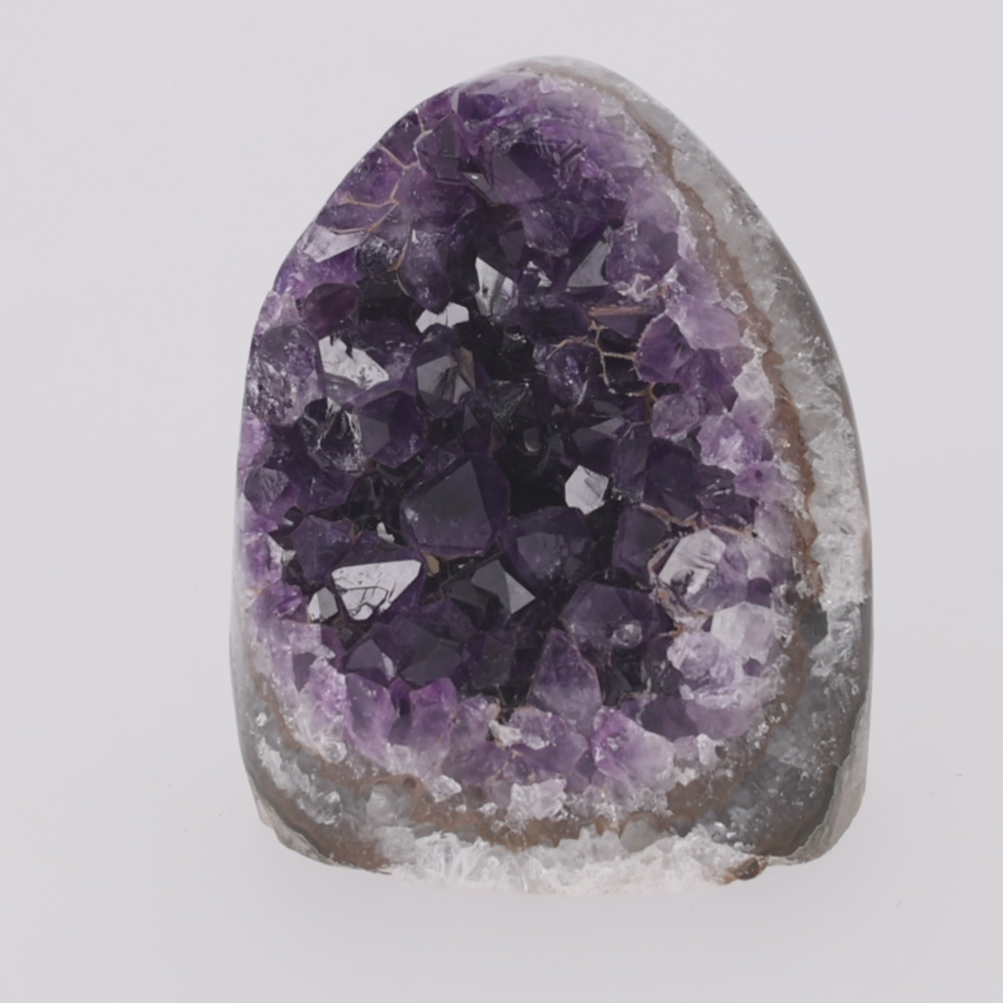 Video laden: Amethyst Cut Base - AAA Quality - 931 g (#990)