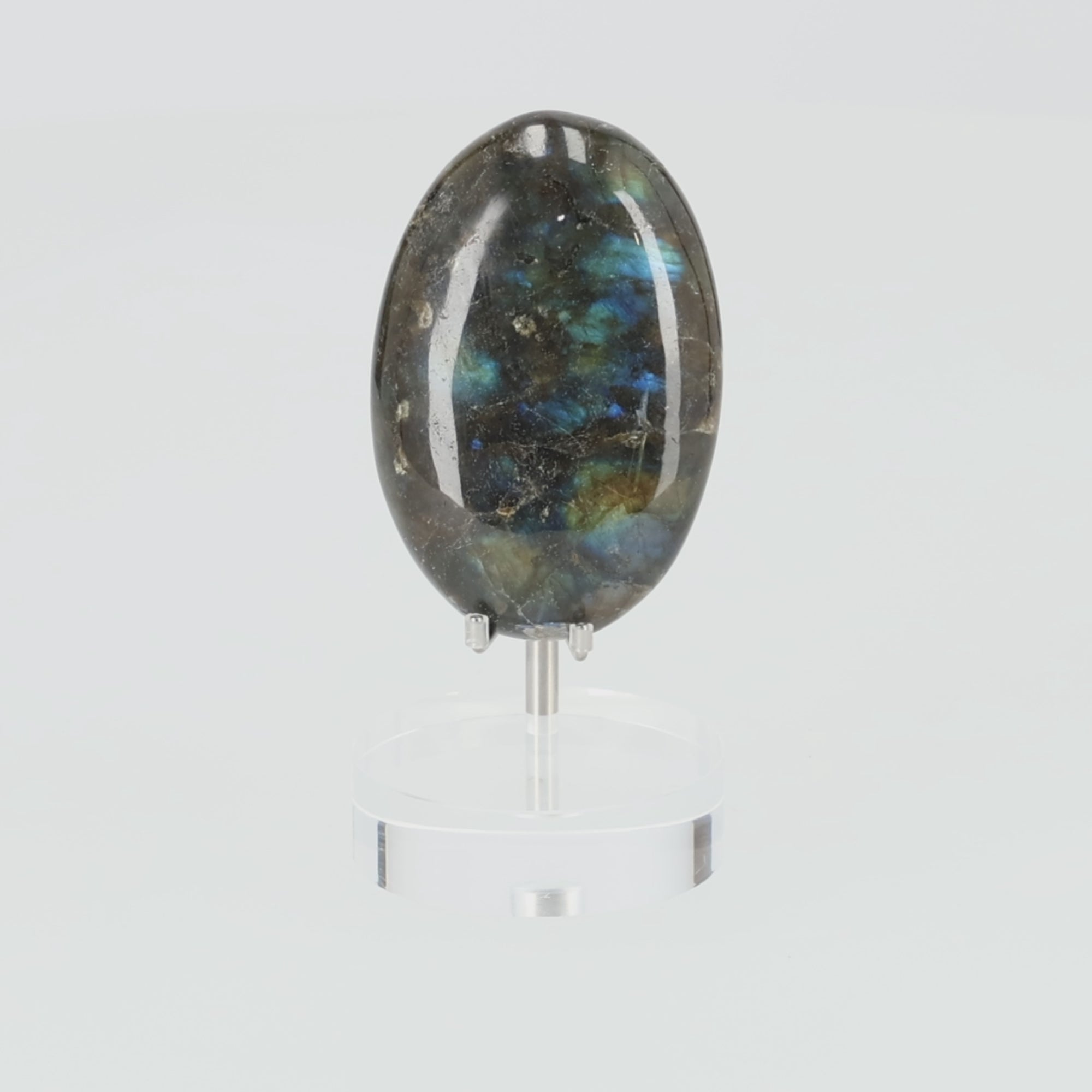 Video laden: Labradorit Freeform „Midnight Tide“ mit intensivem Blauschimmer 114g (#710)