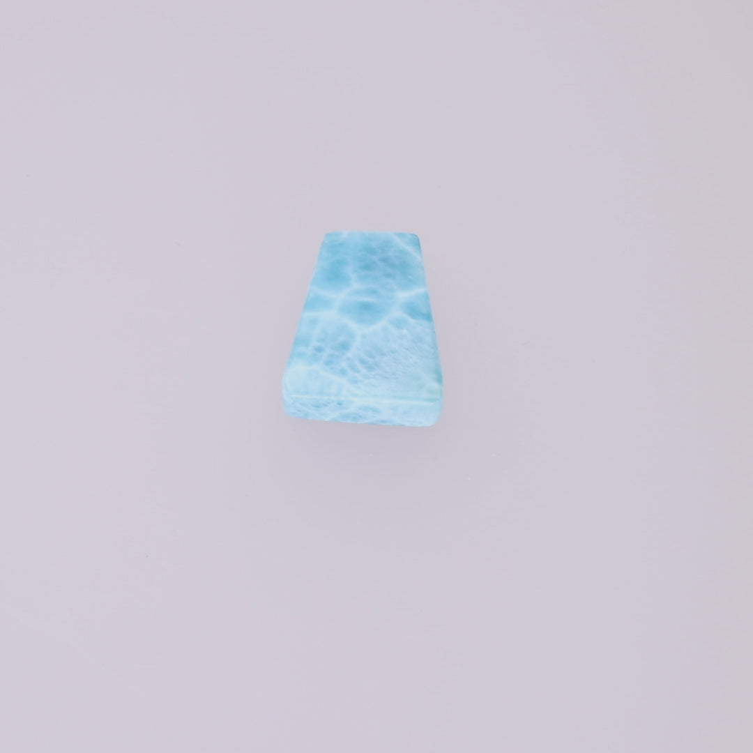 Video laden: Larimar Schmuckstück AAA-Qualität – 13 g | Polierter Naturstein | Unikat aus der Dominikanischen Republik
