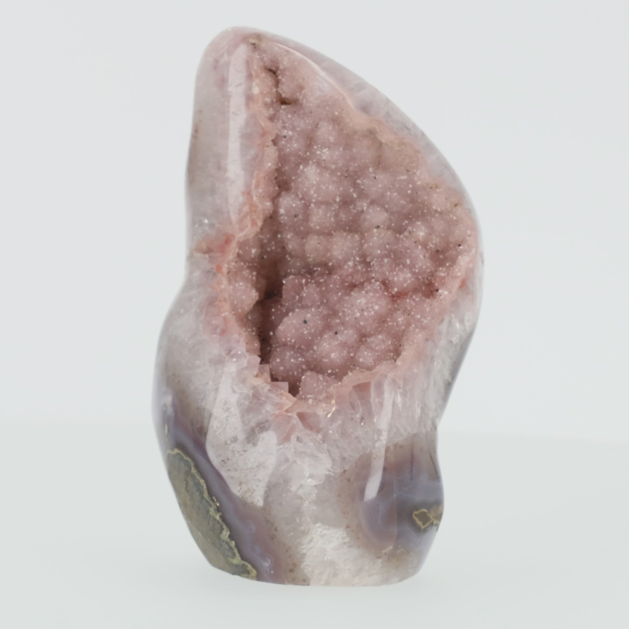 Load video: Rosenglut von Elyndor – Edle Kristall-Geode aus Uruguay (#524)