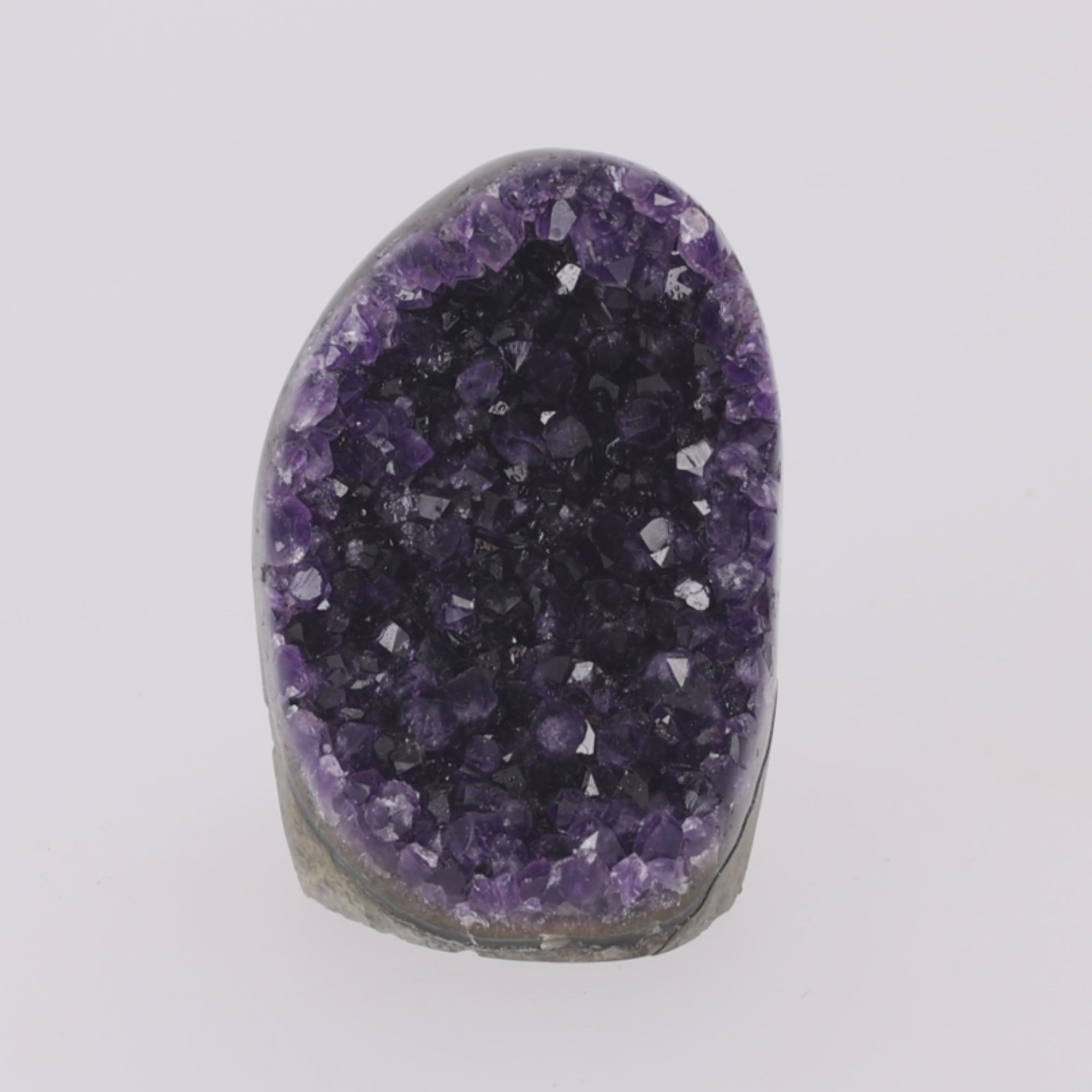 Load video: Amethyst Cut Base - Extra Quality aus Uruguay 537g (#884)