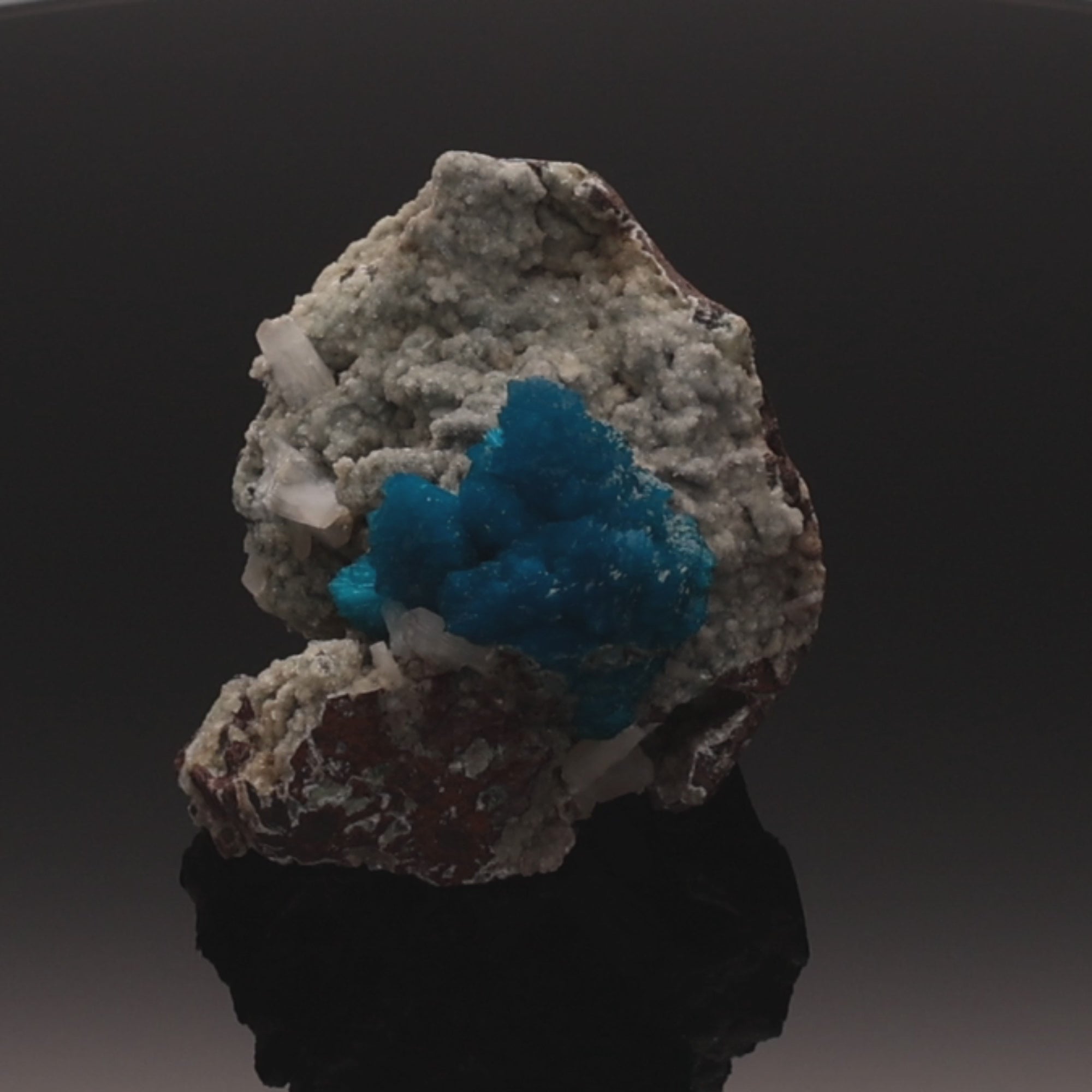 Load video: BLUE FLARE | Cavansit aus Maharashtra, Indien | 150 g | Unikat (#1029)