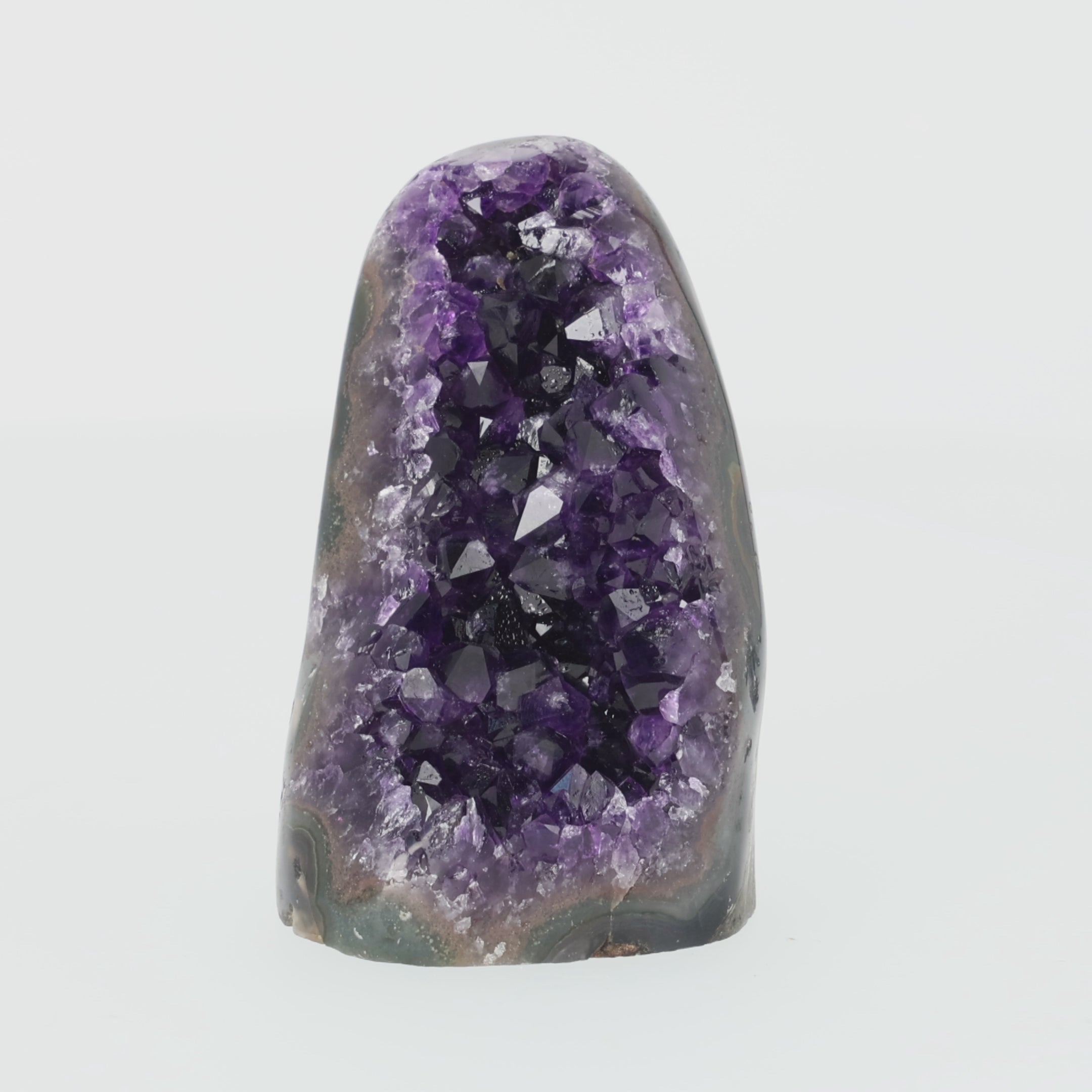 Load video: Amethyst Cut Base - Extra Quality aus Uruguay (#547)