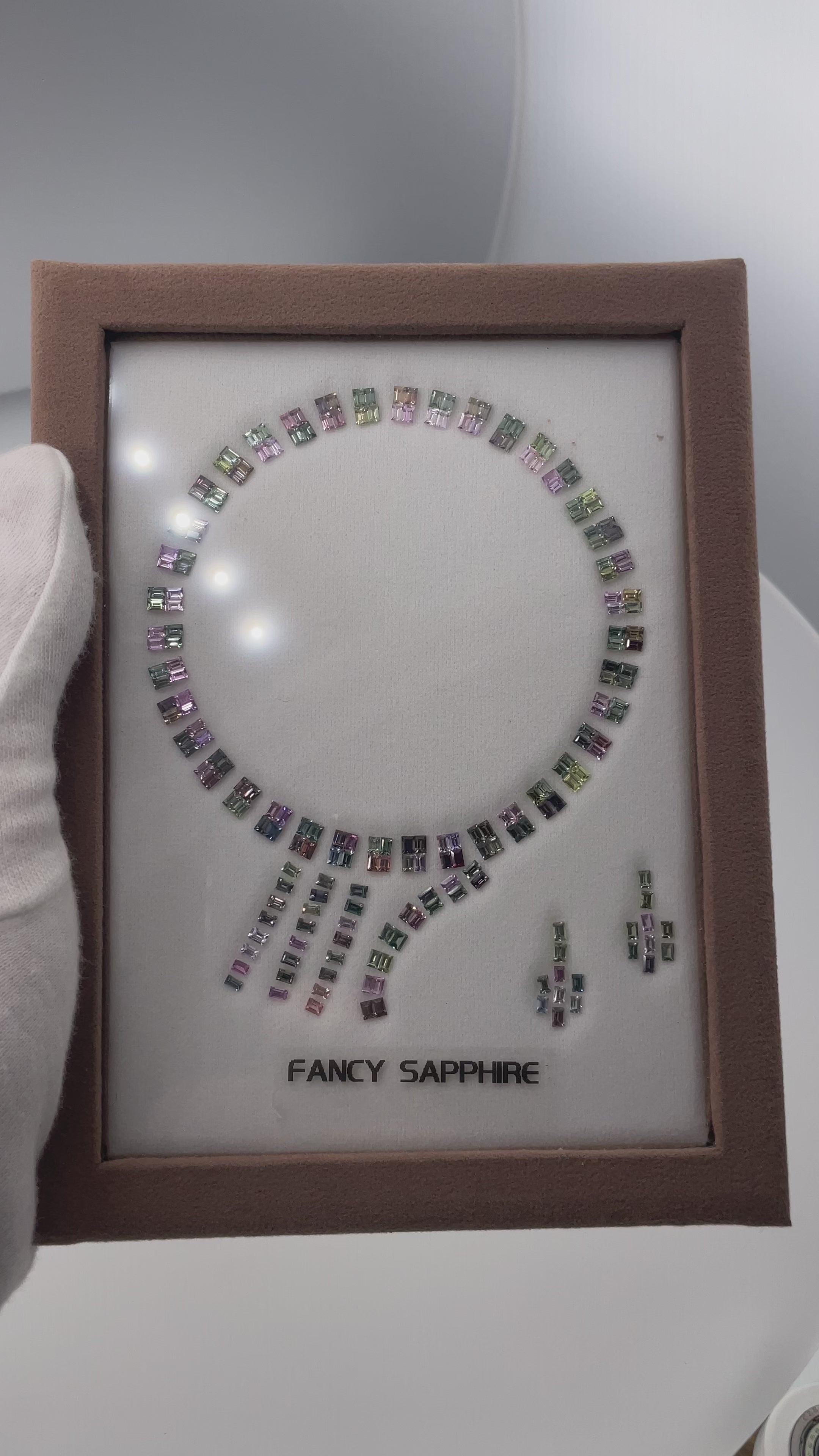 Load video: Multicolor Sapphire Set (25.02 ct) – 214 Baguette Stones for Exclusive Jewelry Design