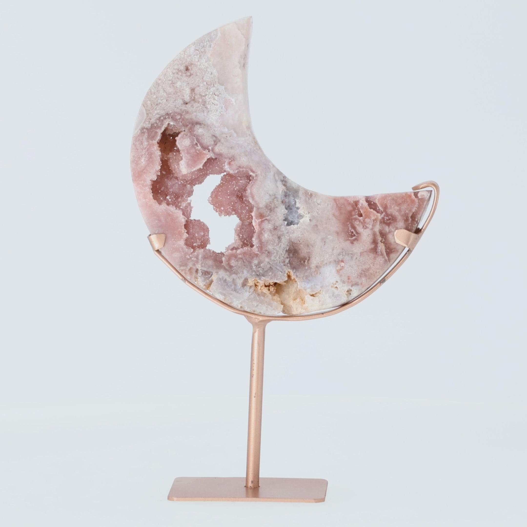 Video laden: Pink Amethyst Mond aus Brasilien auf roségoldenem Ständer – 28 cm hoch, 1,1 kg schwer