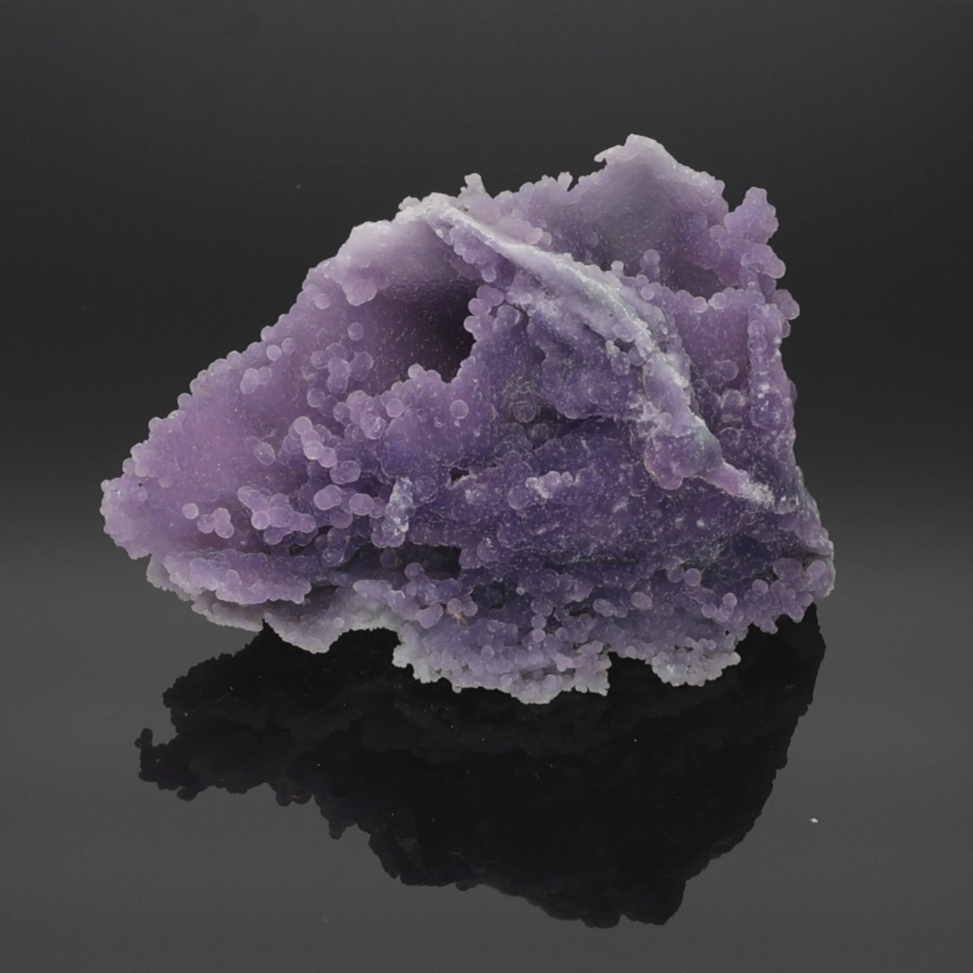 Video laden: Violet Titan – 180 g Traubenachat aus Indonesien (#1319)