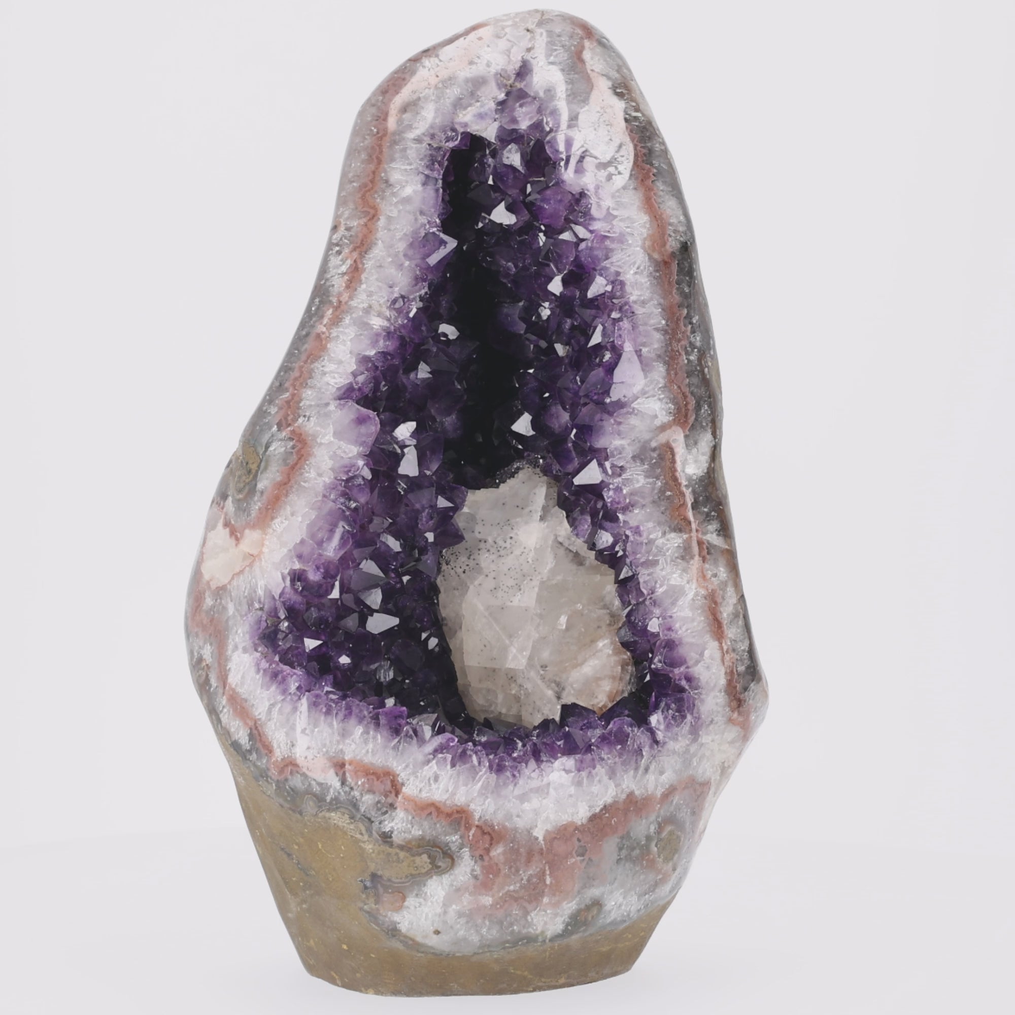 Video laden: Amethyst-Druse „Open Void“— 29,2 kg (#137)