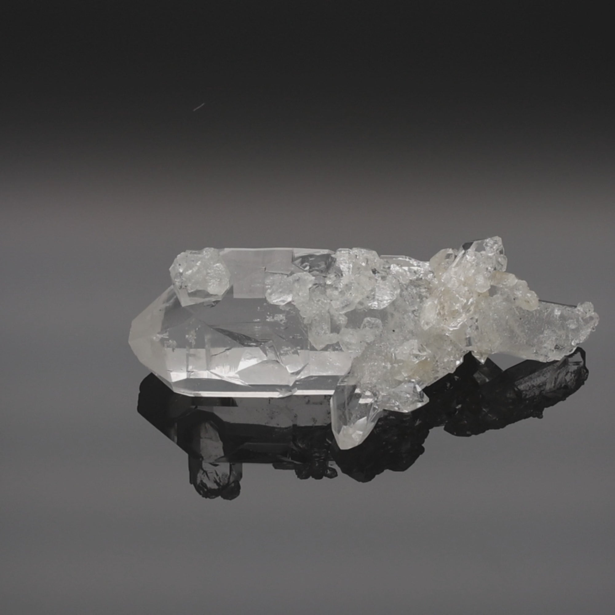 Video laden: CRYSTAL CASCADE | Himalaya Quarz | 105 g | Unikat (#1086)