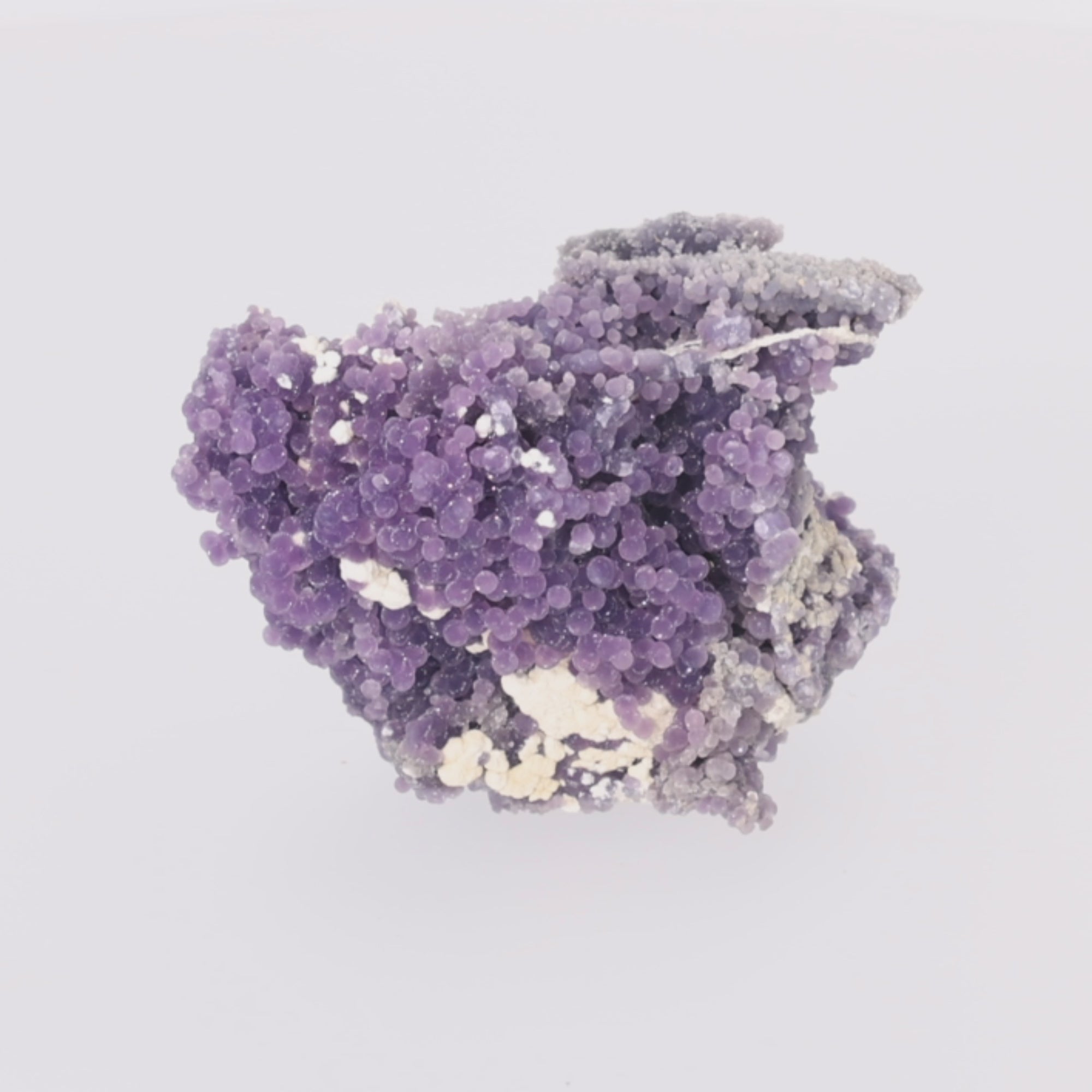 Video laden: Purple Cavern 750 g Traubenachat aus Indonesien (#757)